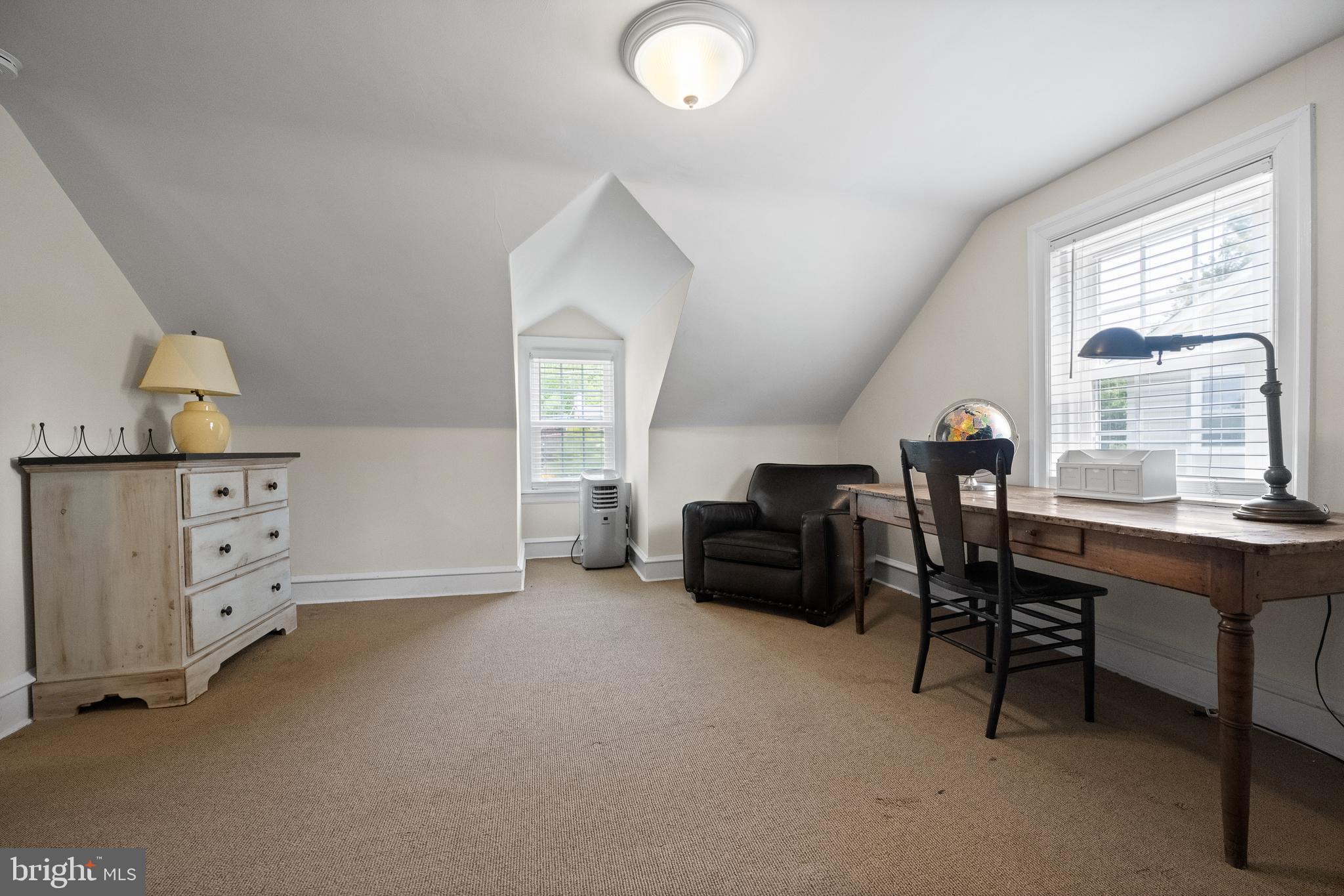 SOUTH WAYNE - Residential