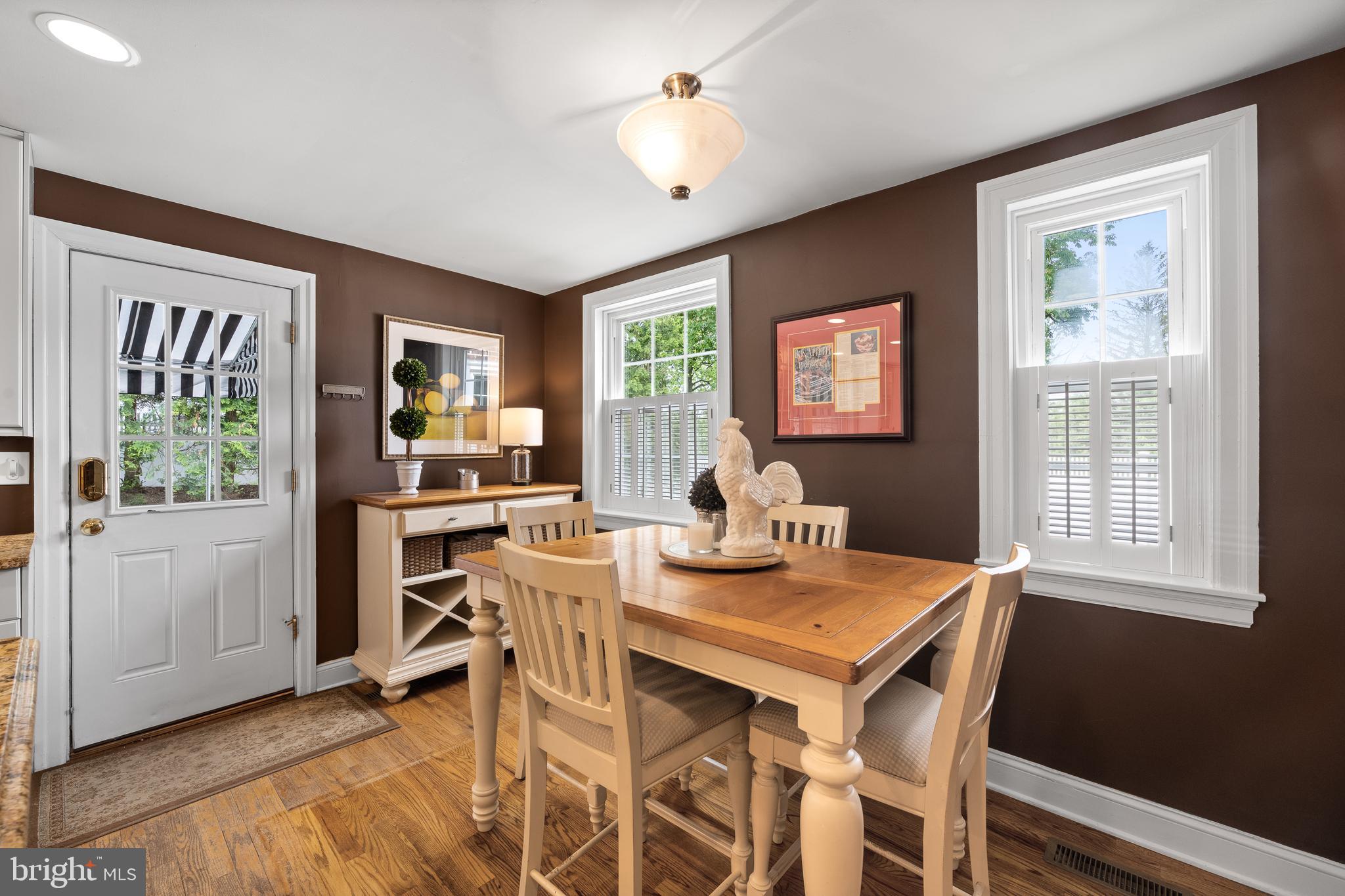 SOUTH WAYNE - Residential