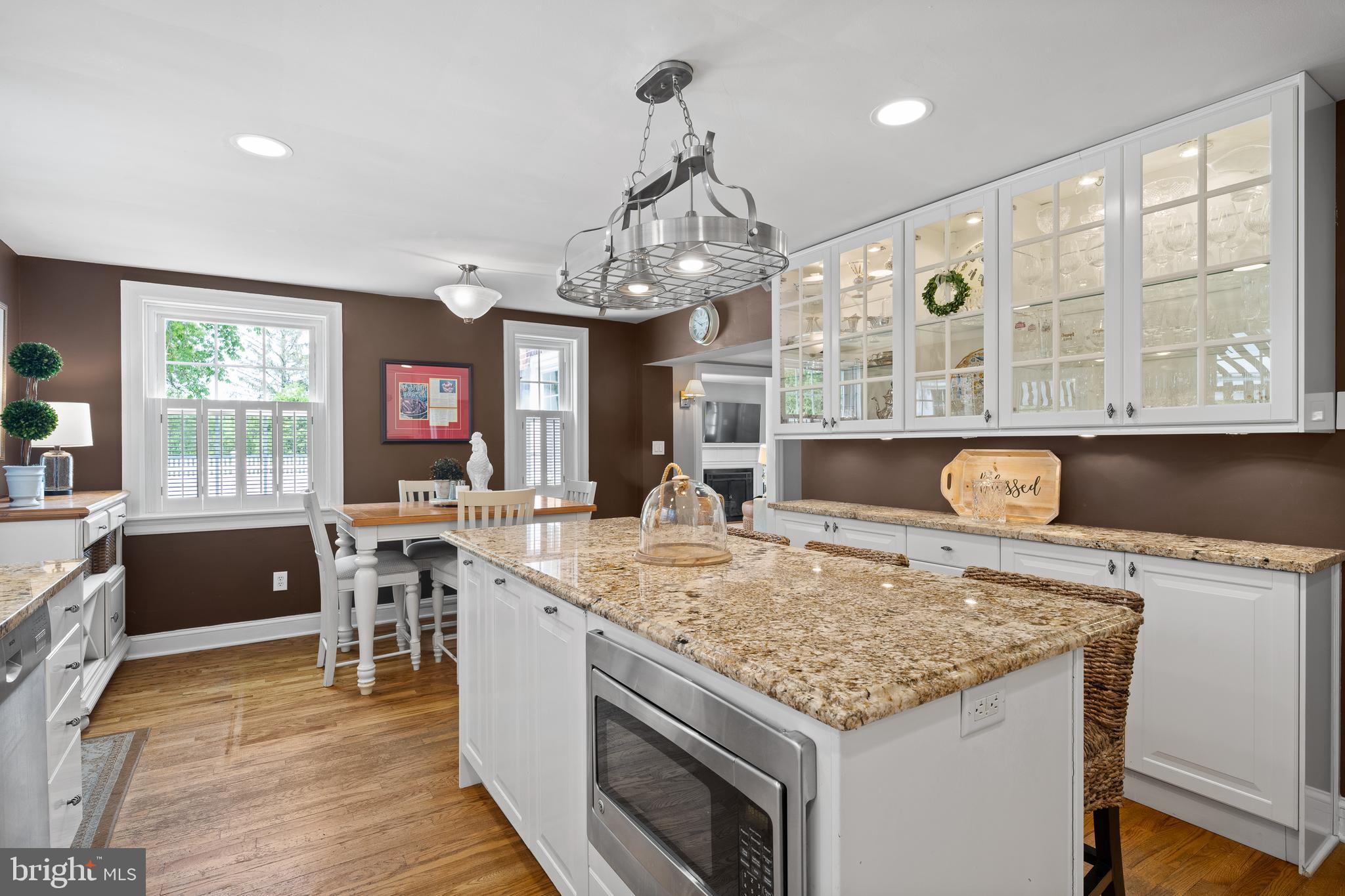 SOUTH WAYNE - Residential