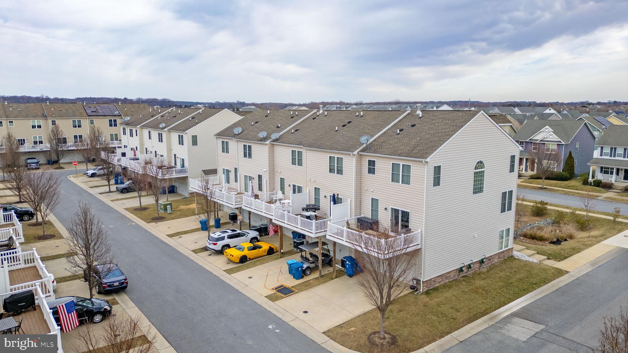 ELLENDALE - Residential