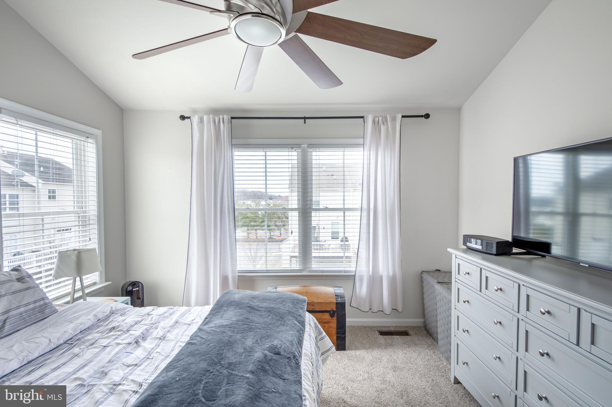 ELLENDALE - Residential