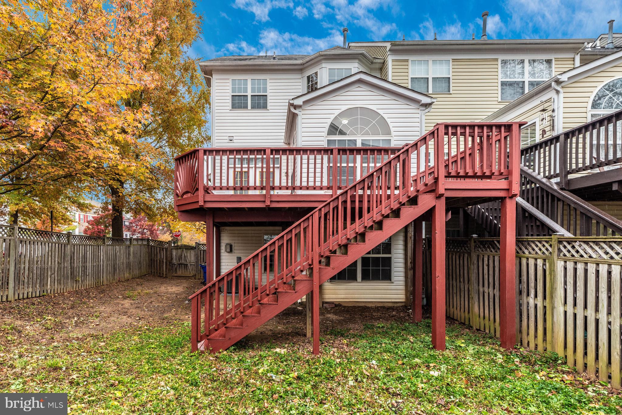 TUSCARORA KNOLLS - Residential