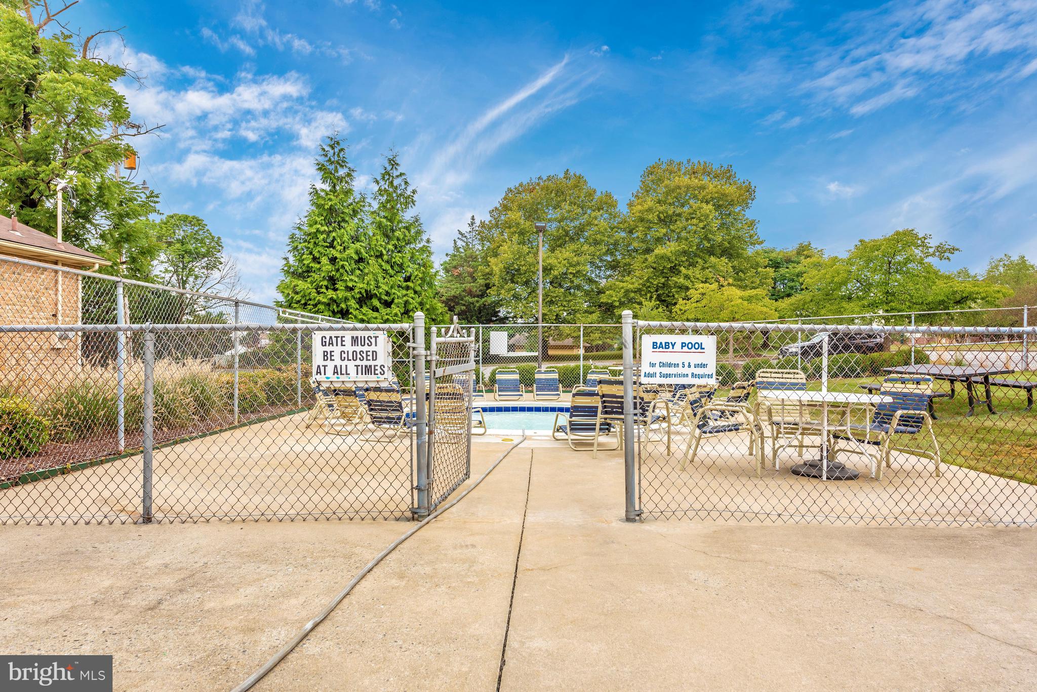 TUSCARORA KNOLLS - Residential