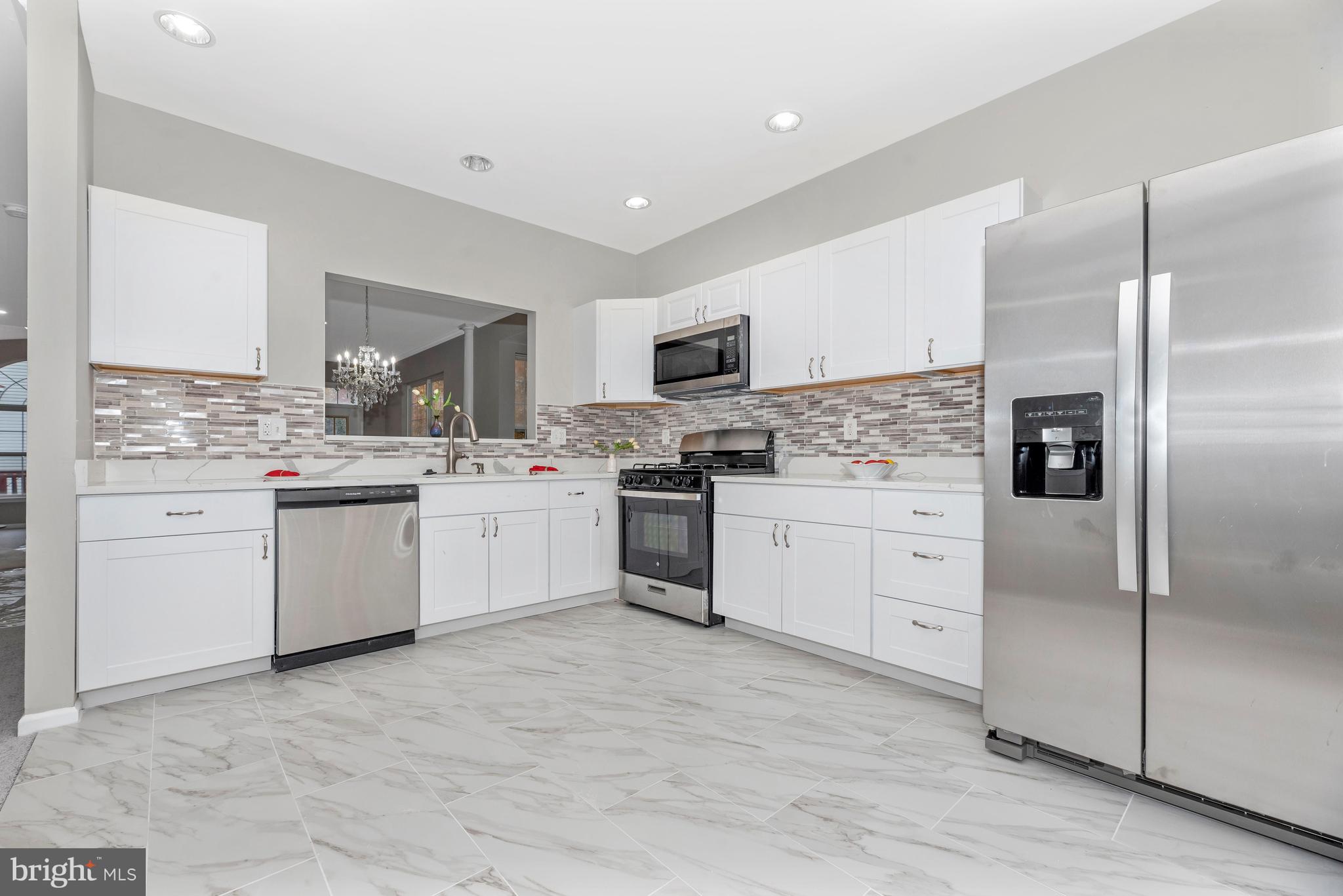 TUSCARORA KNOLLS - Residential