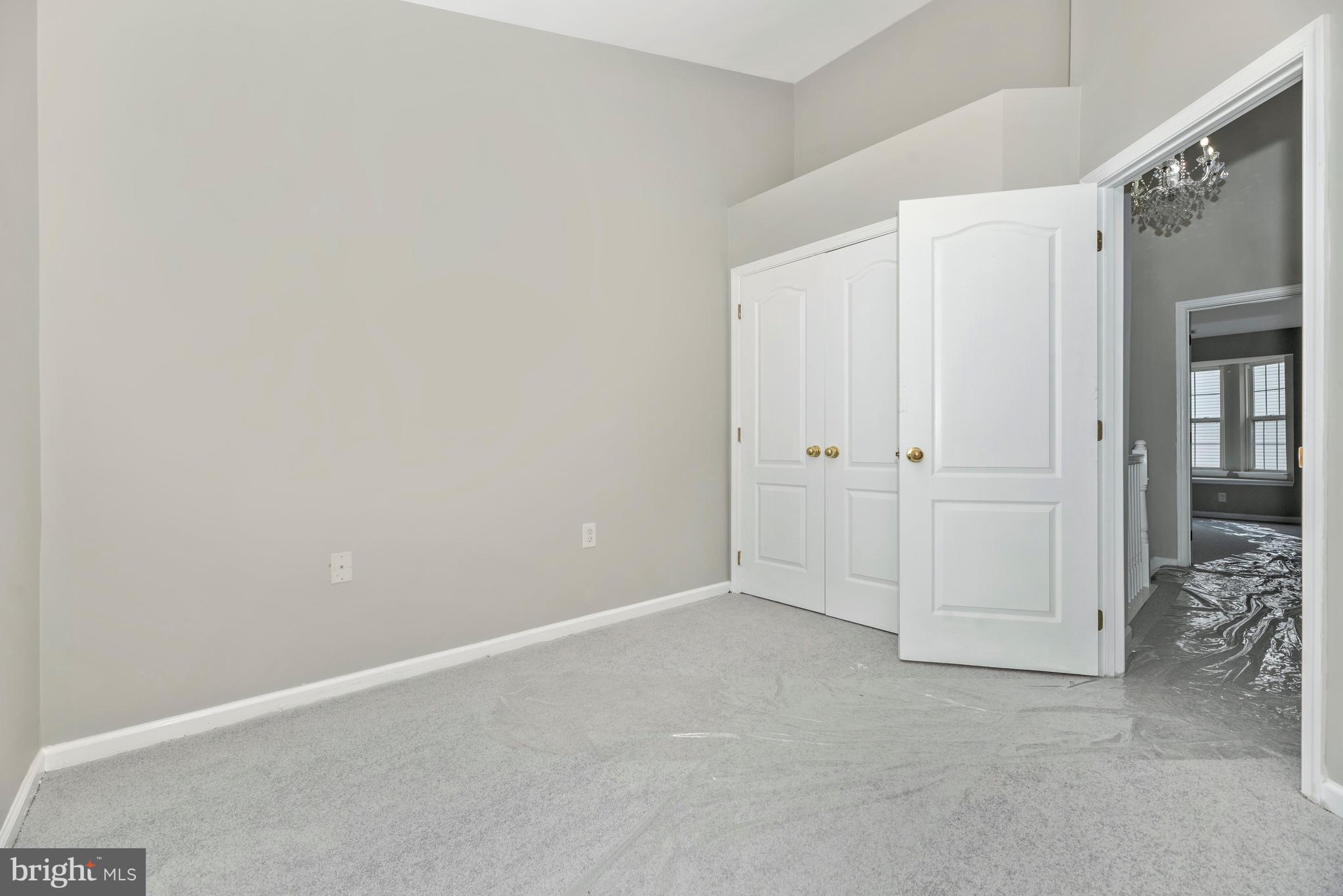 TUSCARORA KNOLLS - Residential