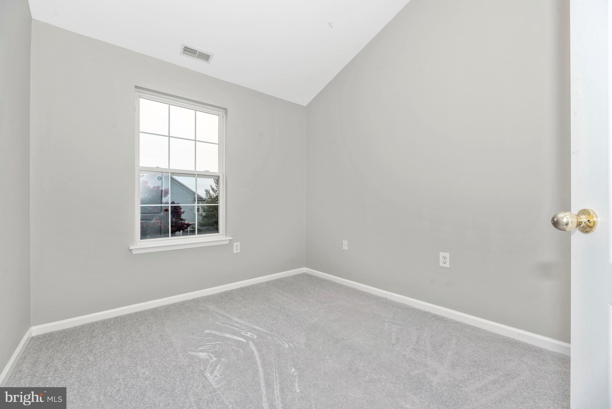 TUSCARORA KNOLLS - Residential