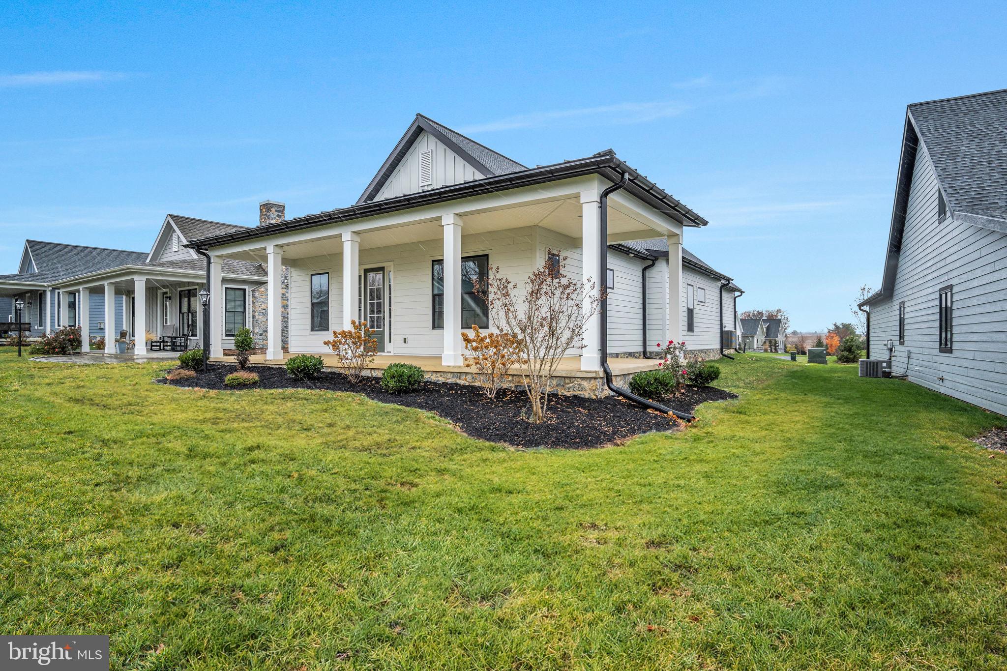 THE PORCHES OF ALLENBERRY - Residential