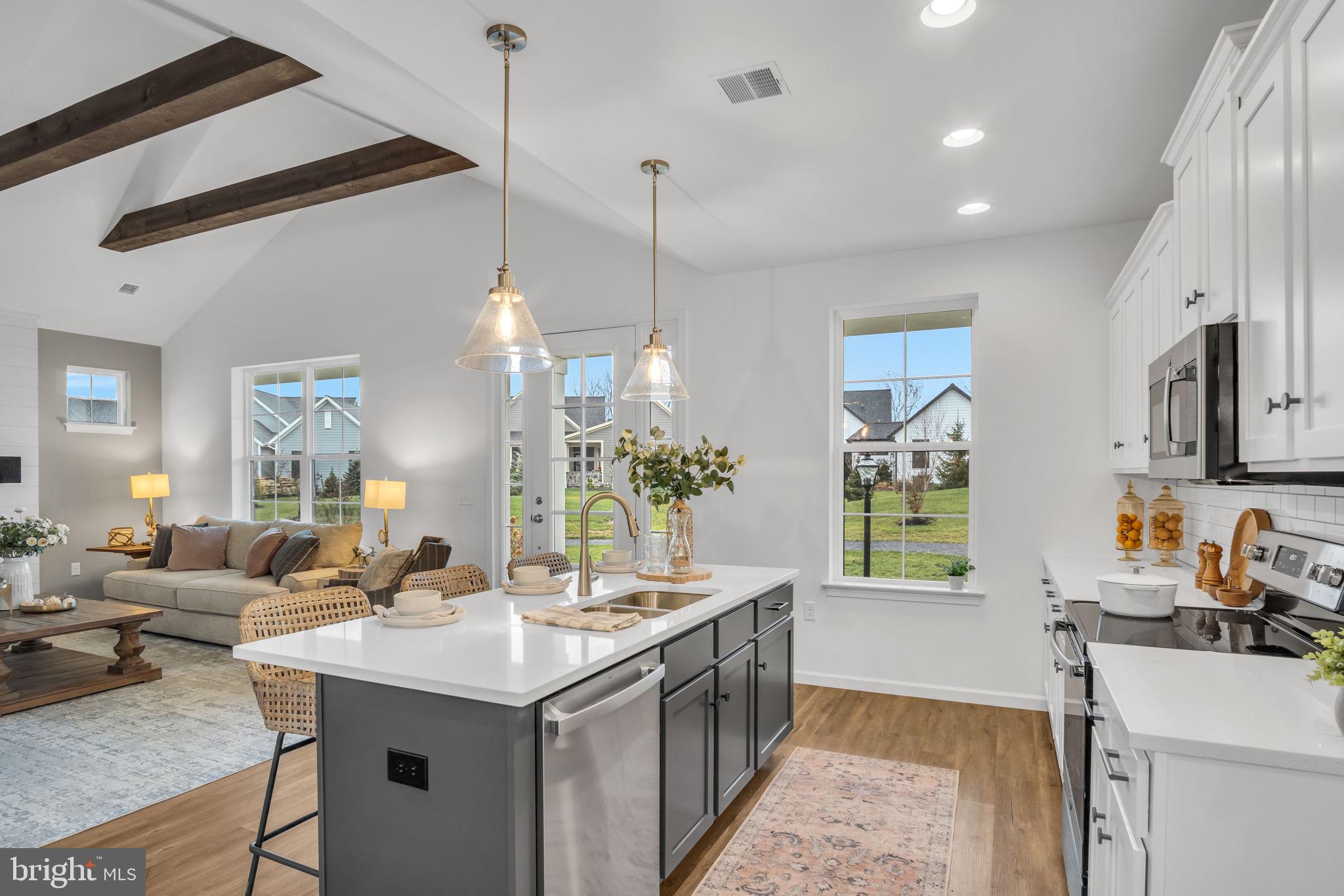 THE PORCHES OF ALLENBERRY - Residential