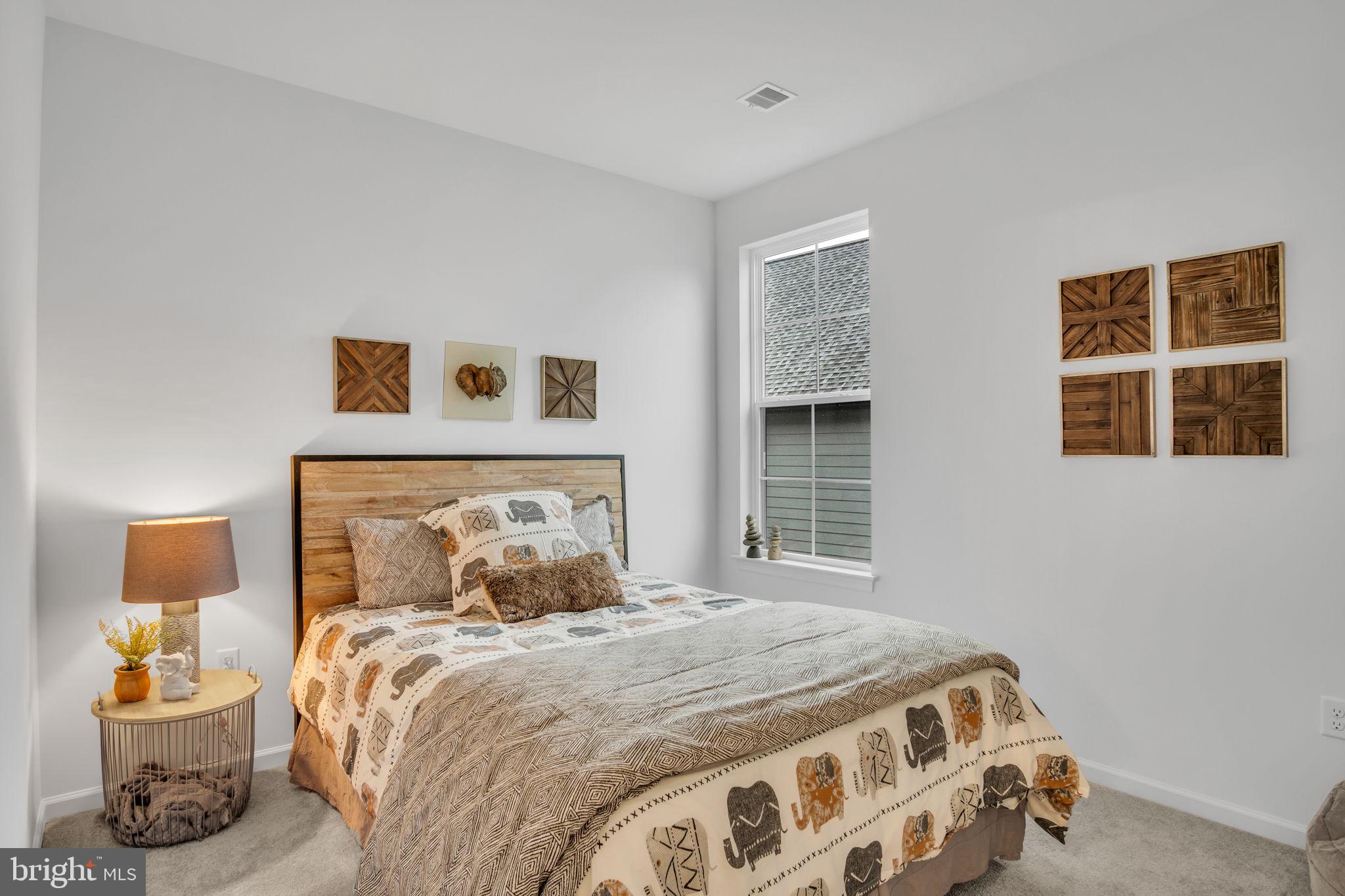 THE PORCHES OF ALLENBERRY - Residential