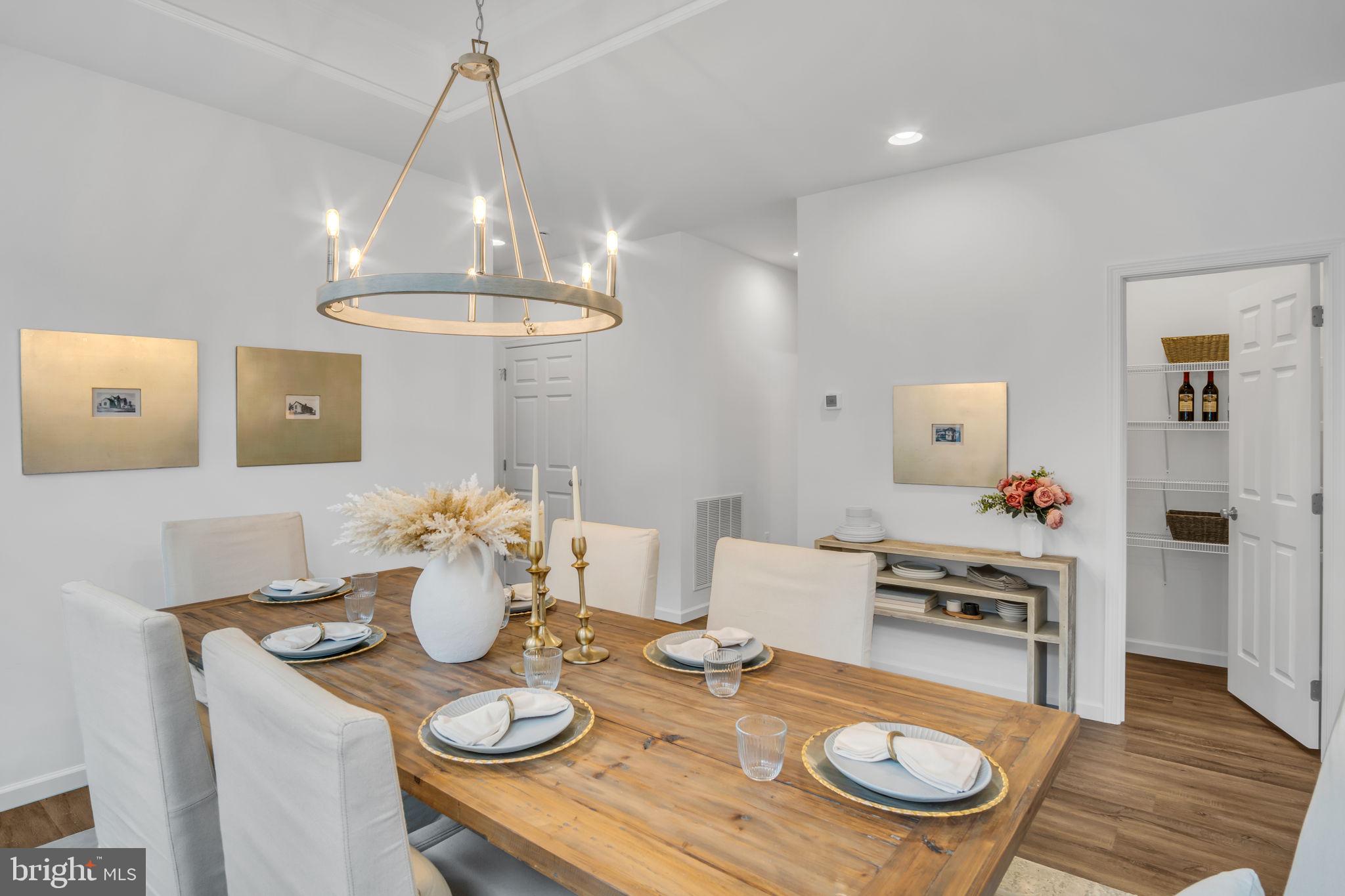 THE PORCHES OF ALLENBERRY - Residential