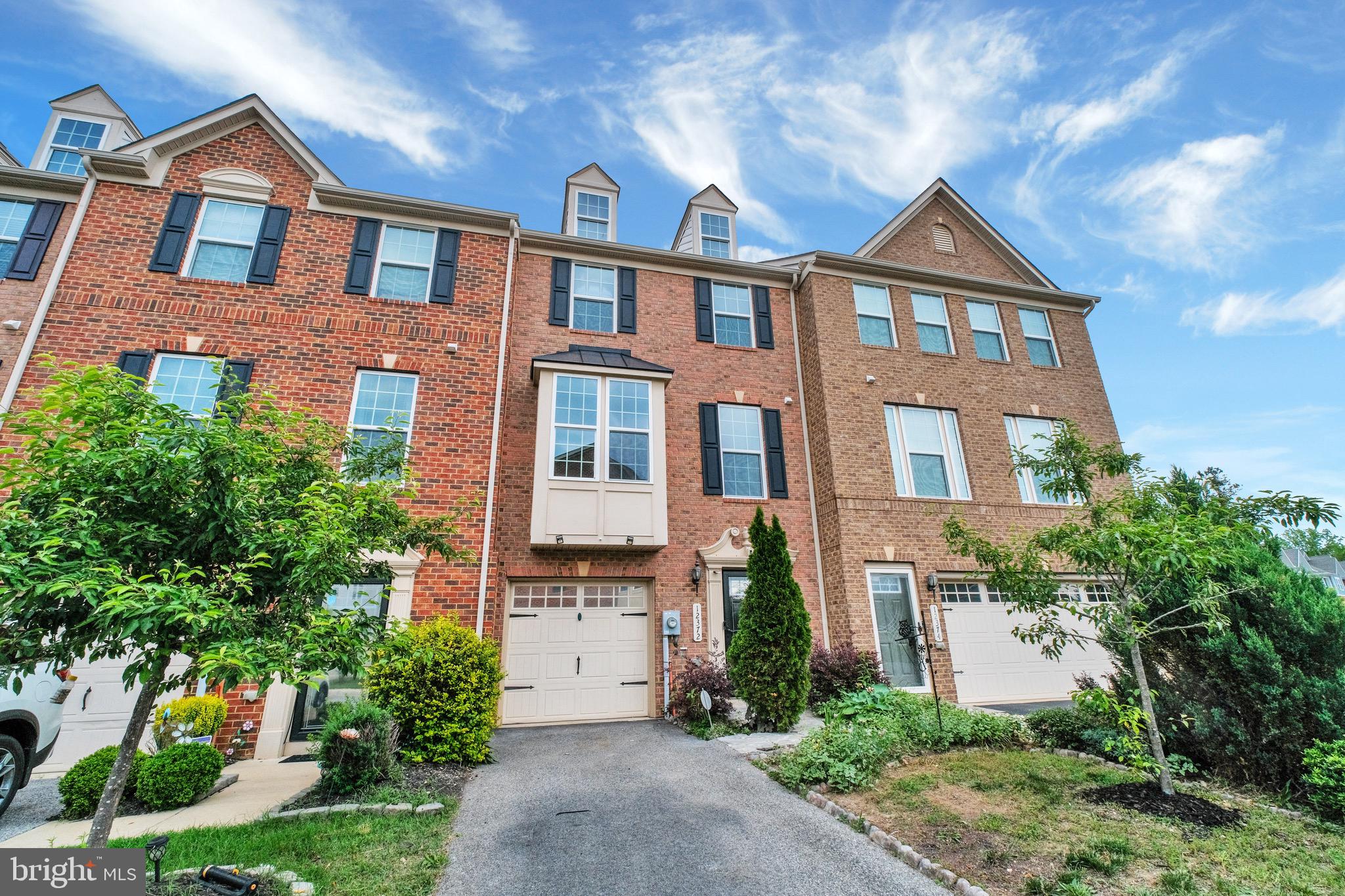 ADAMS CROSSING - Residential