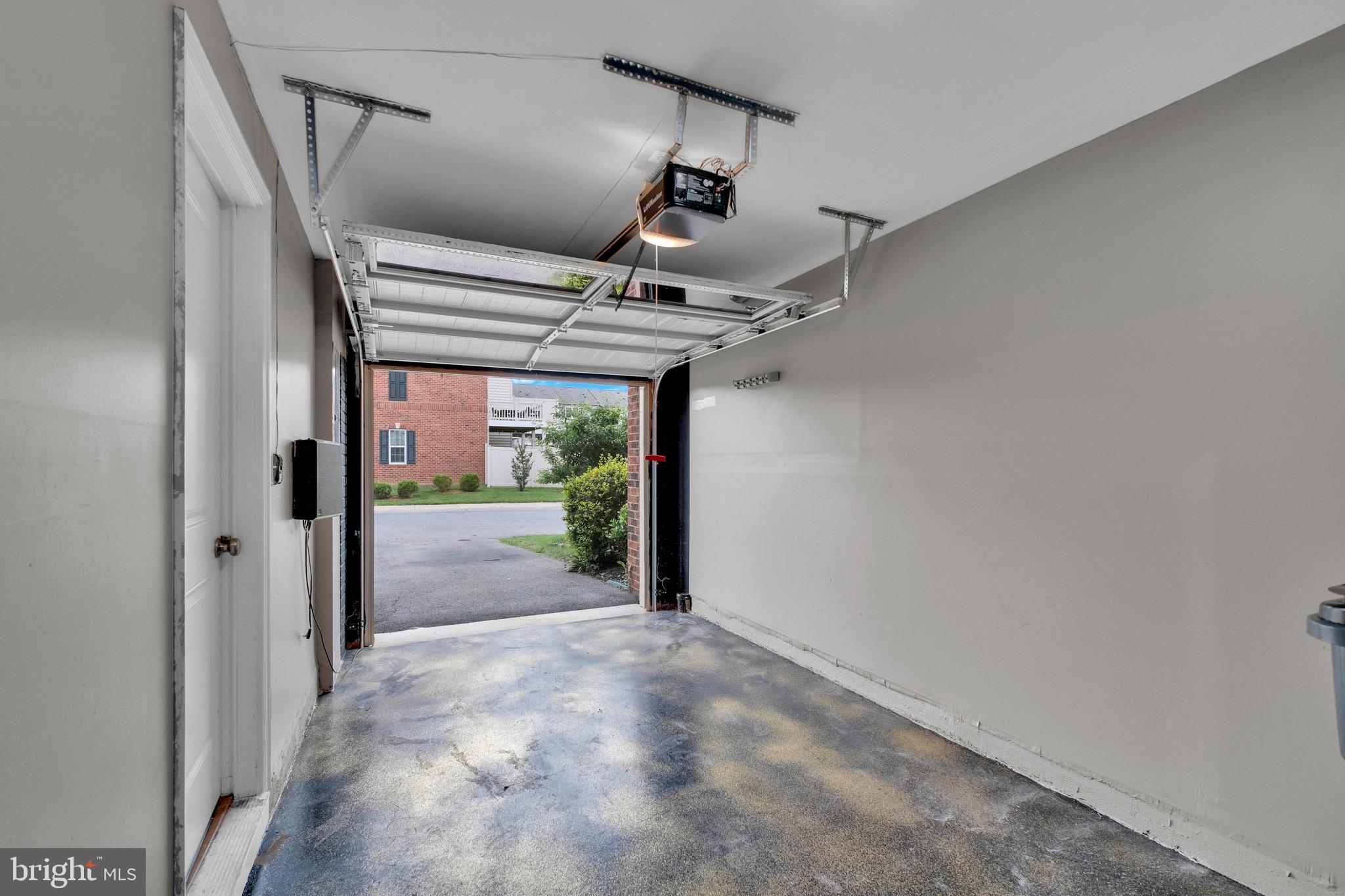 ADAMS CROSSING - Residential