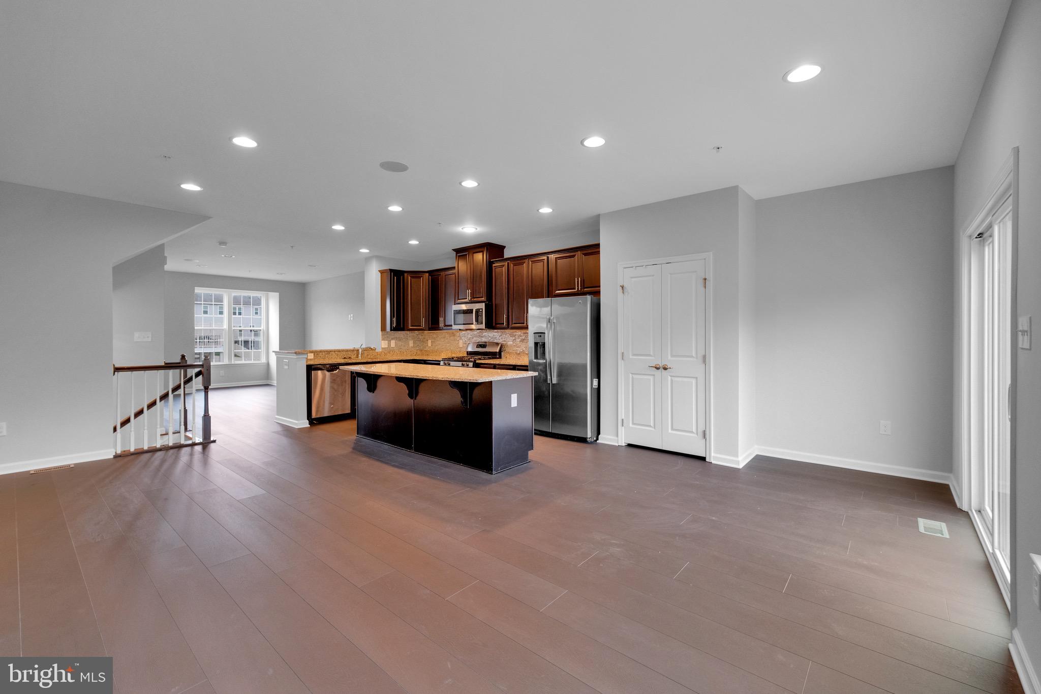 ADAMS CROSSING - Residential