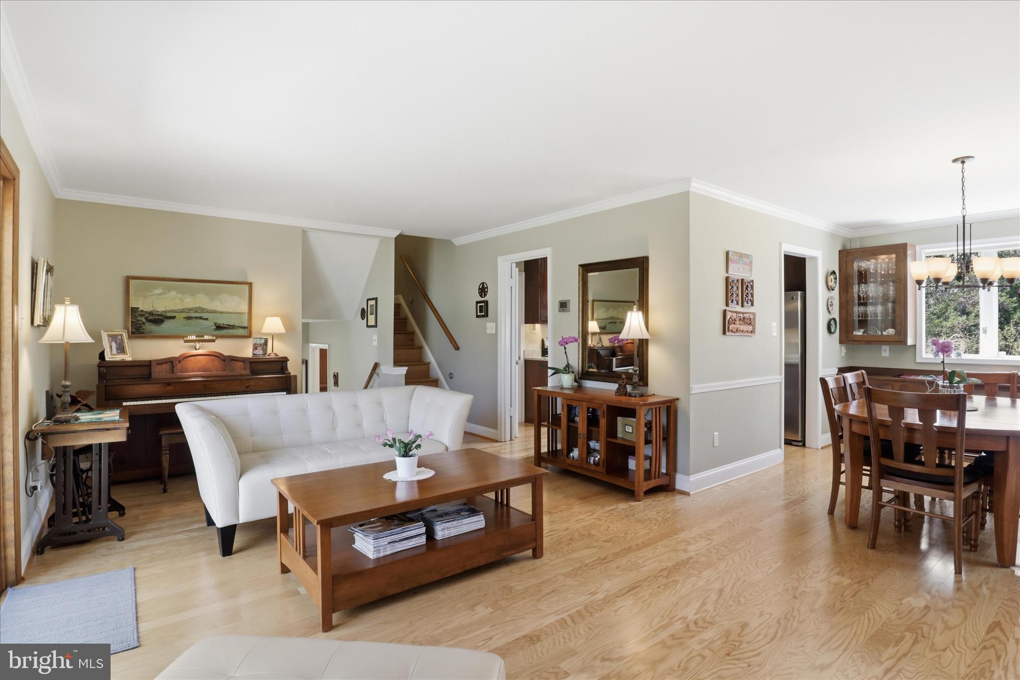 ANNANDALE WOODS - Residential