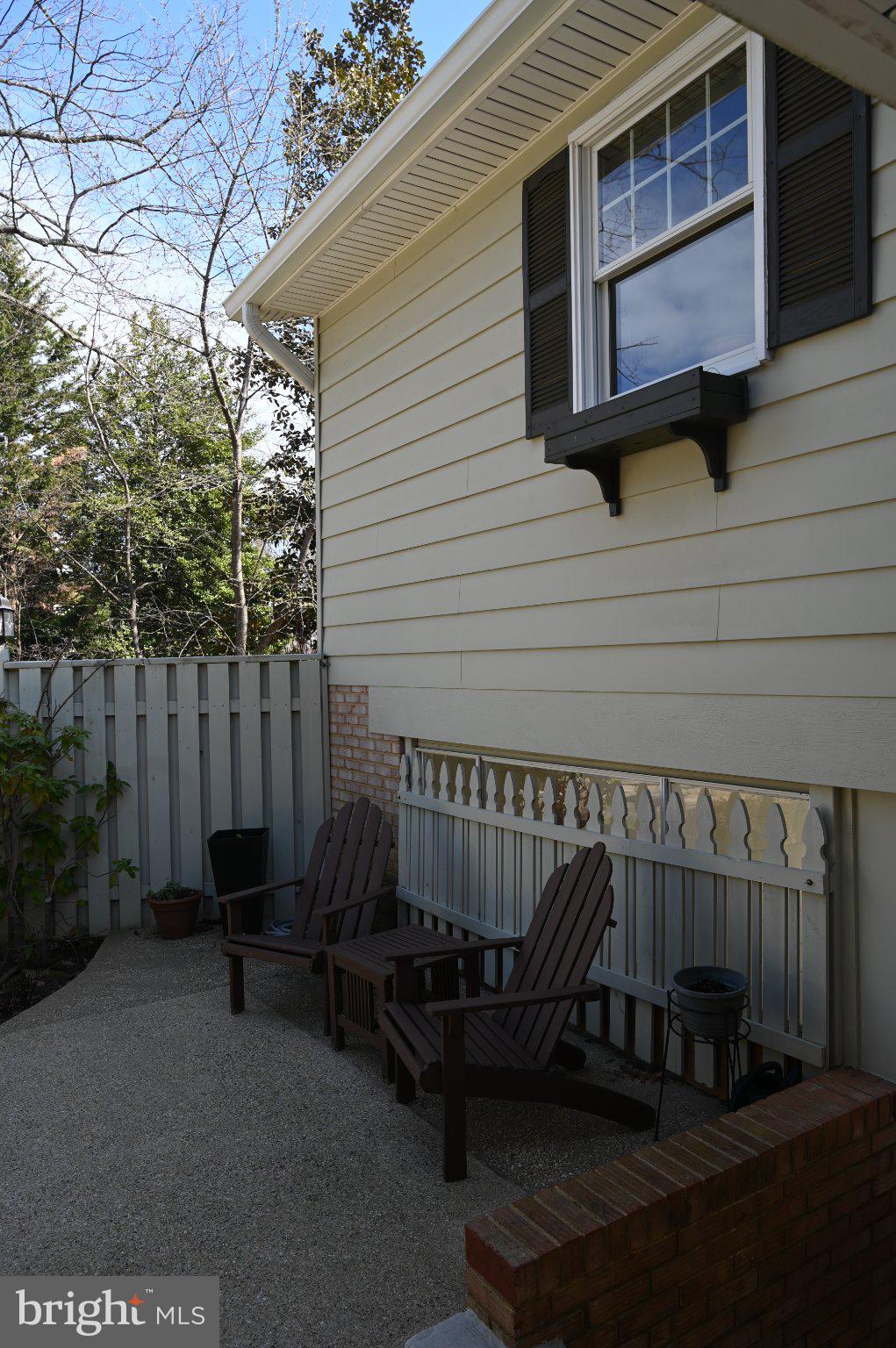 ANNANDALE WOODS - Residential