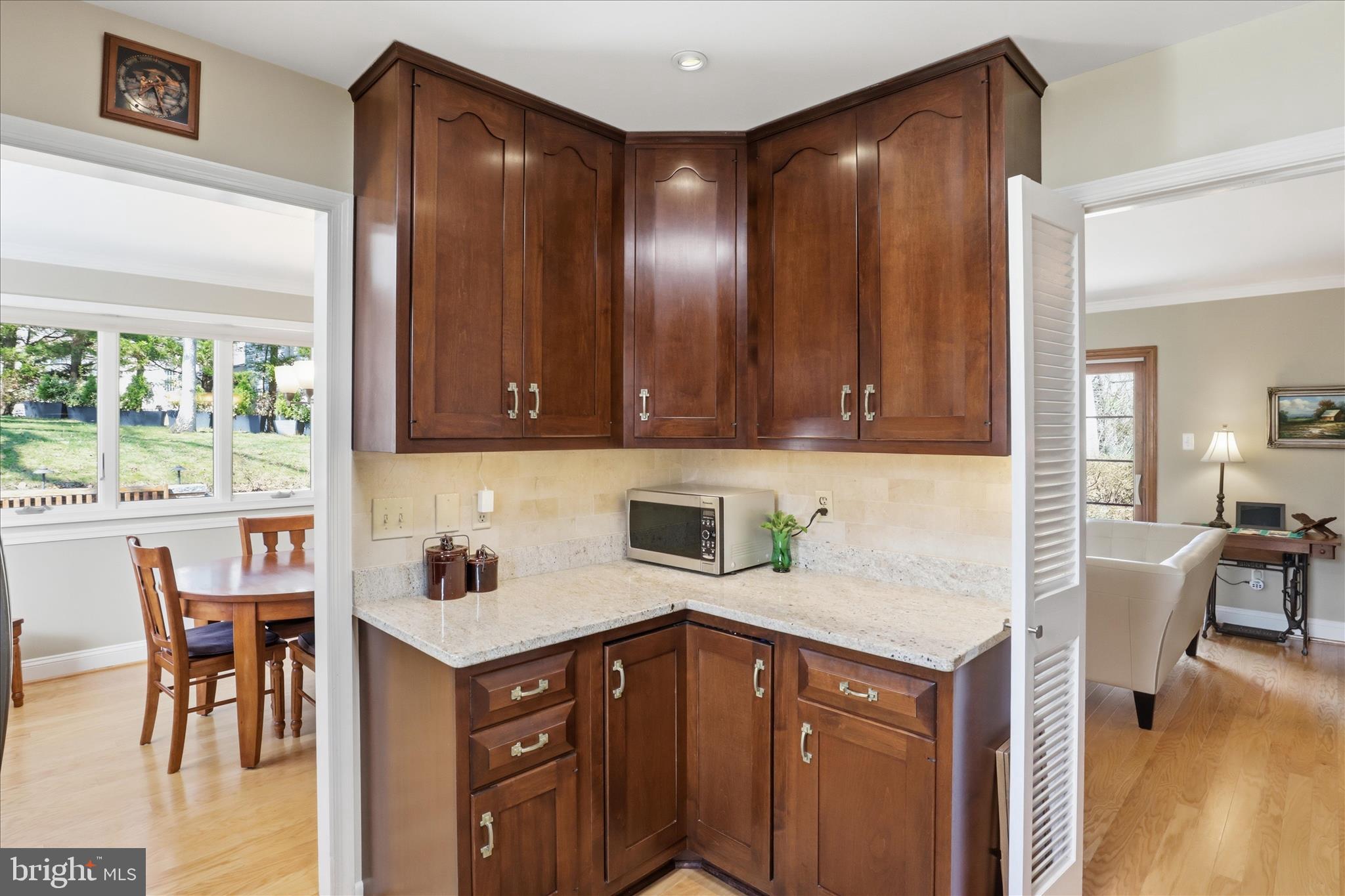 ANNANDALE WOODS - Residential