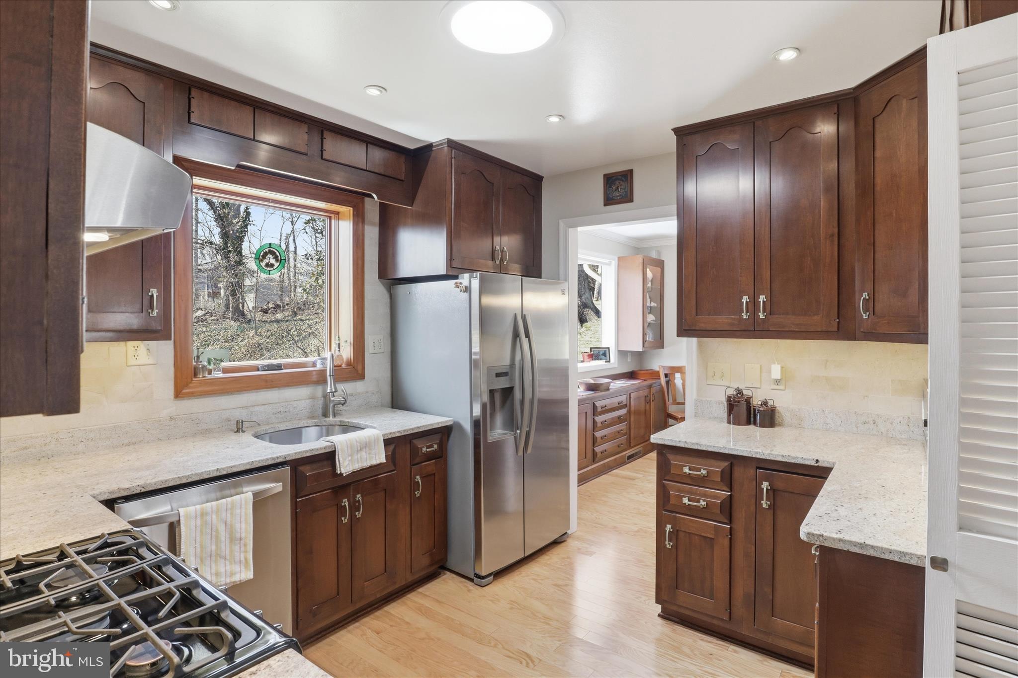 ANNANDALE WOODS - Residential