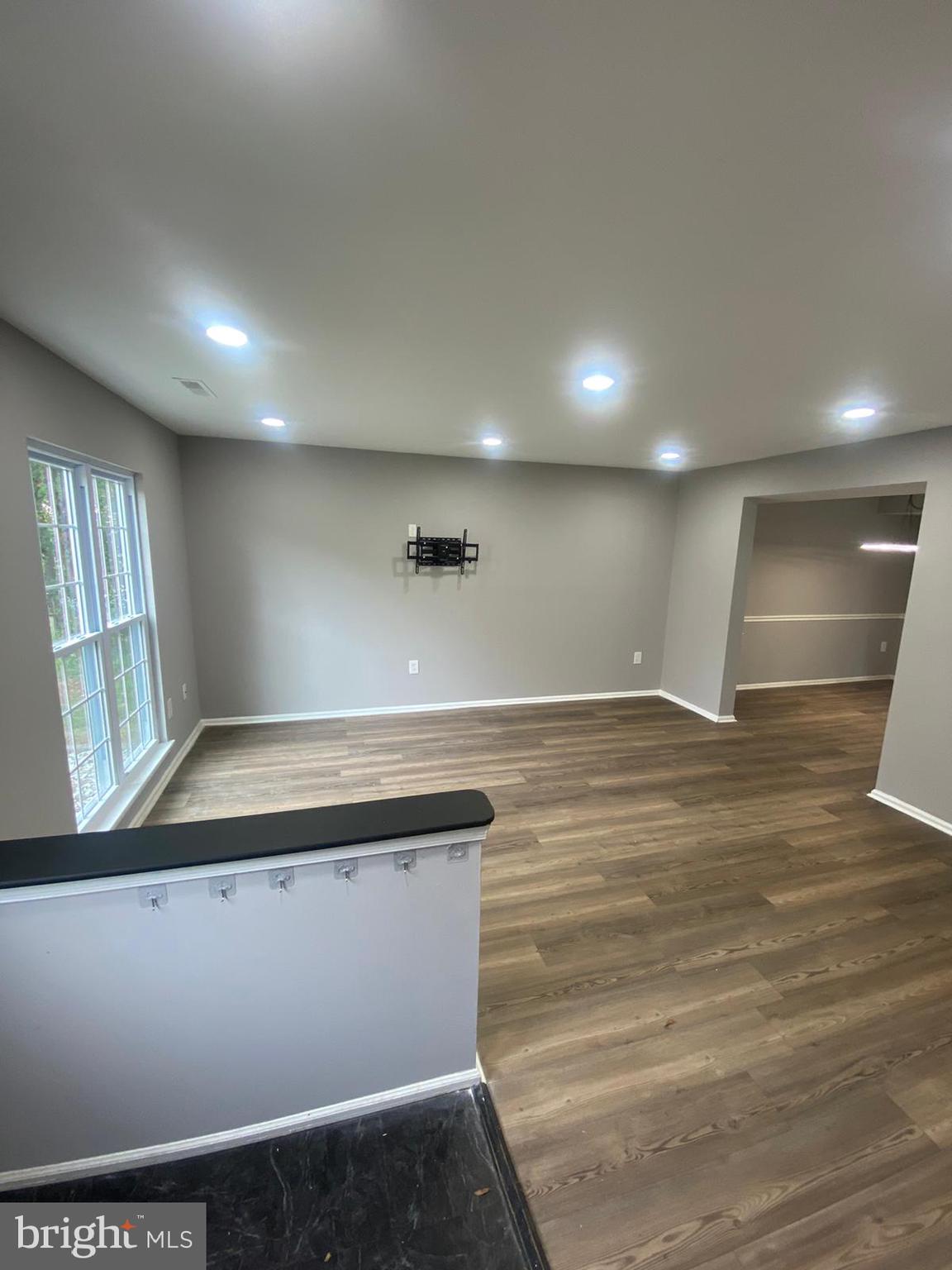 HUNTINGTON - Residential