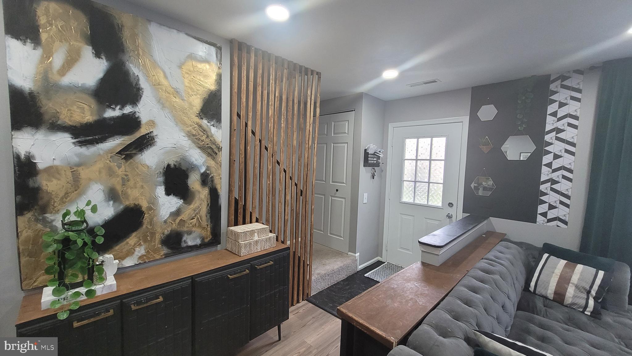 HUNTINGTON - Residential