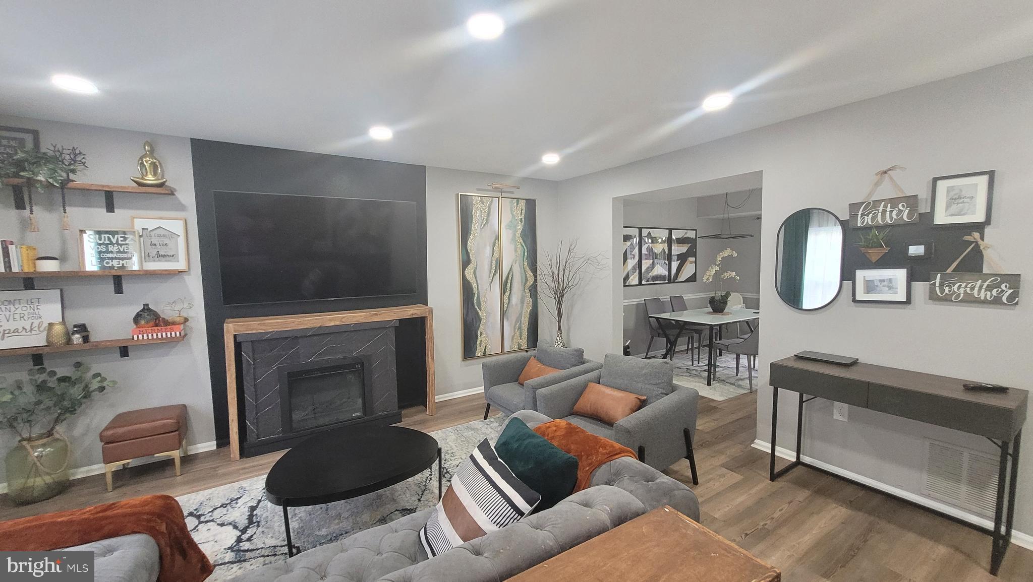 HUNTINGTON - Residential