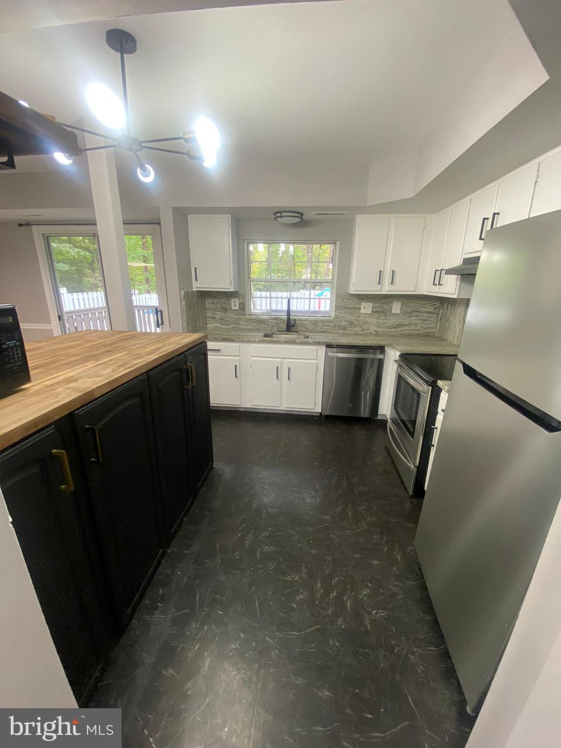 HUNTINGTON - Residential