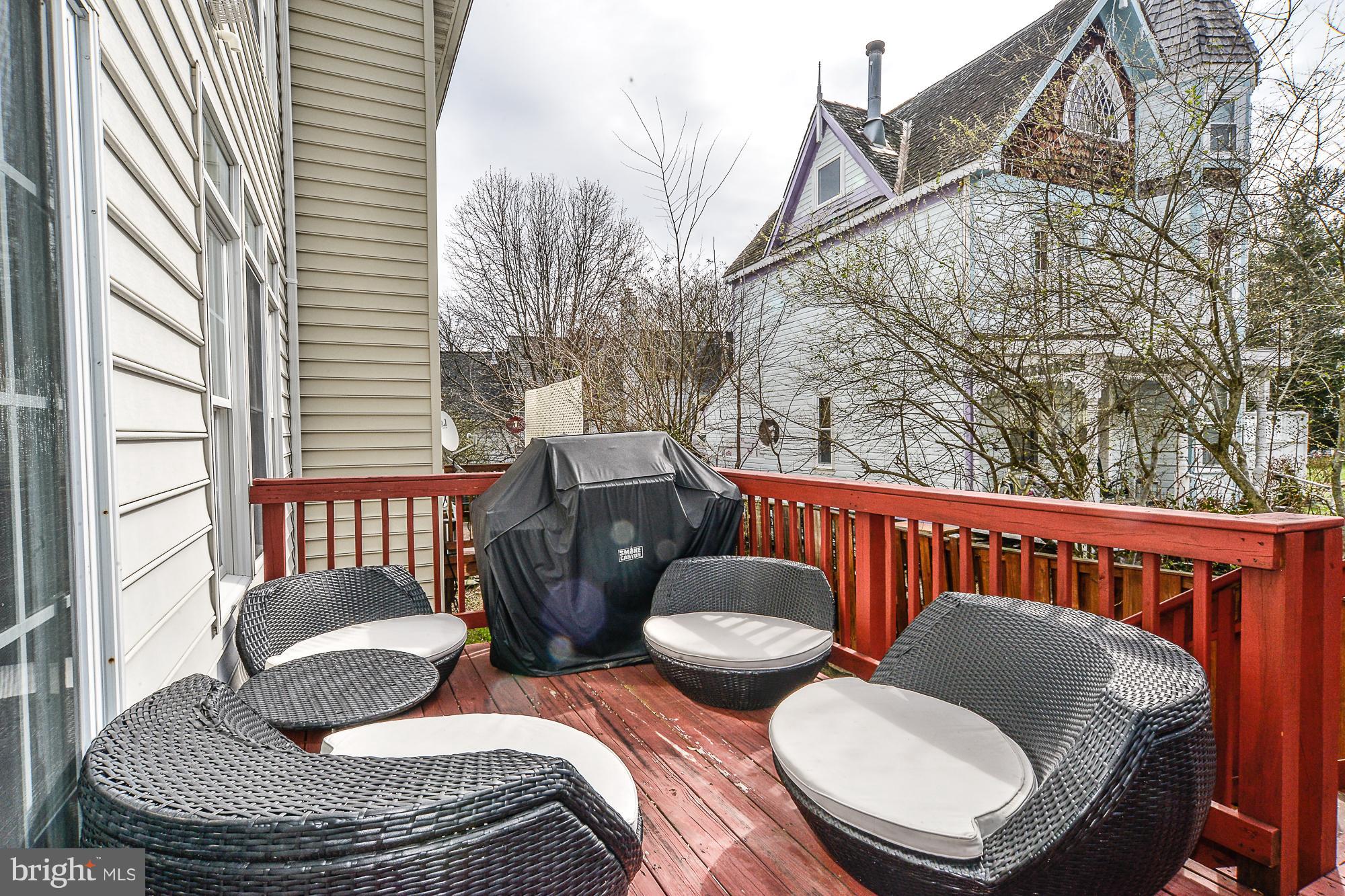 WASHINGTON SQUARE - Residential