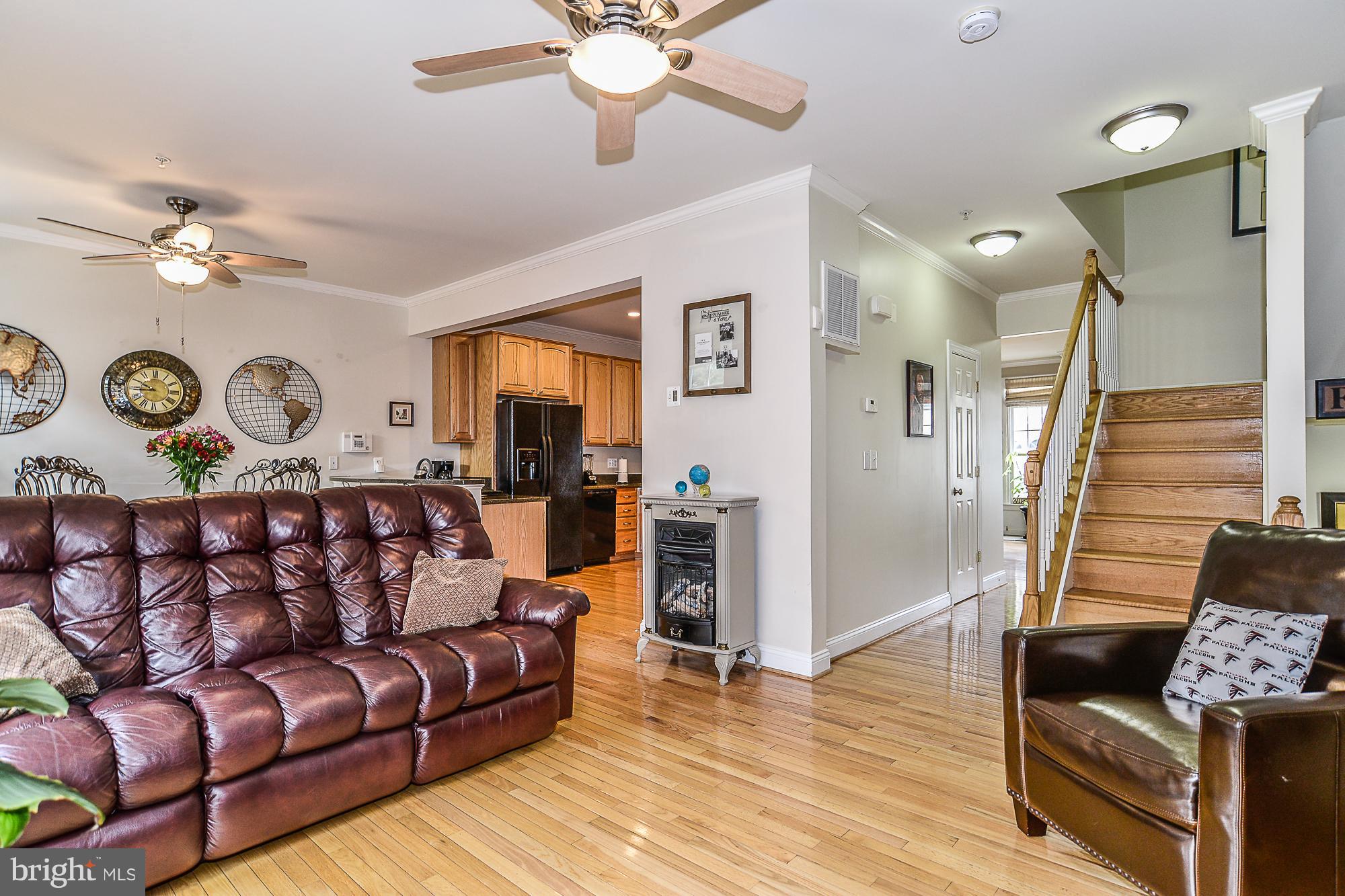 WASHINGTON SQUARE - Residential