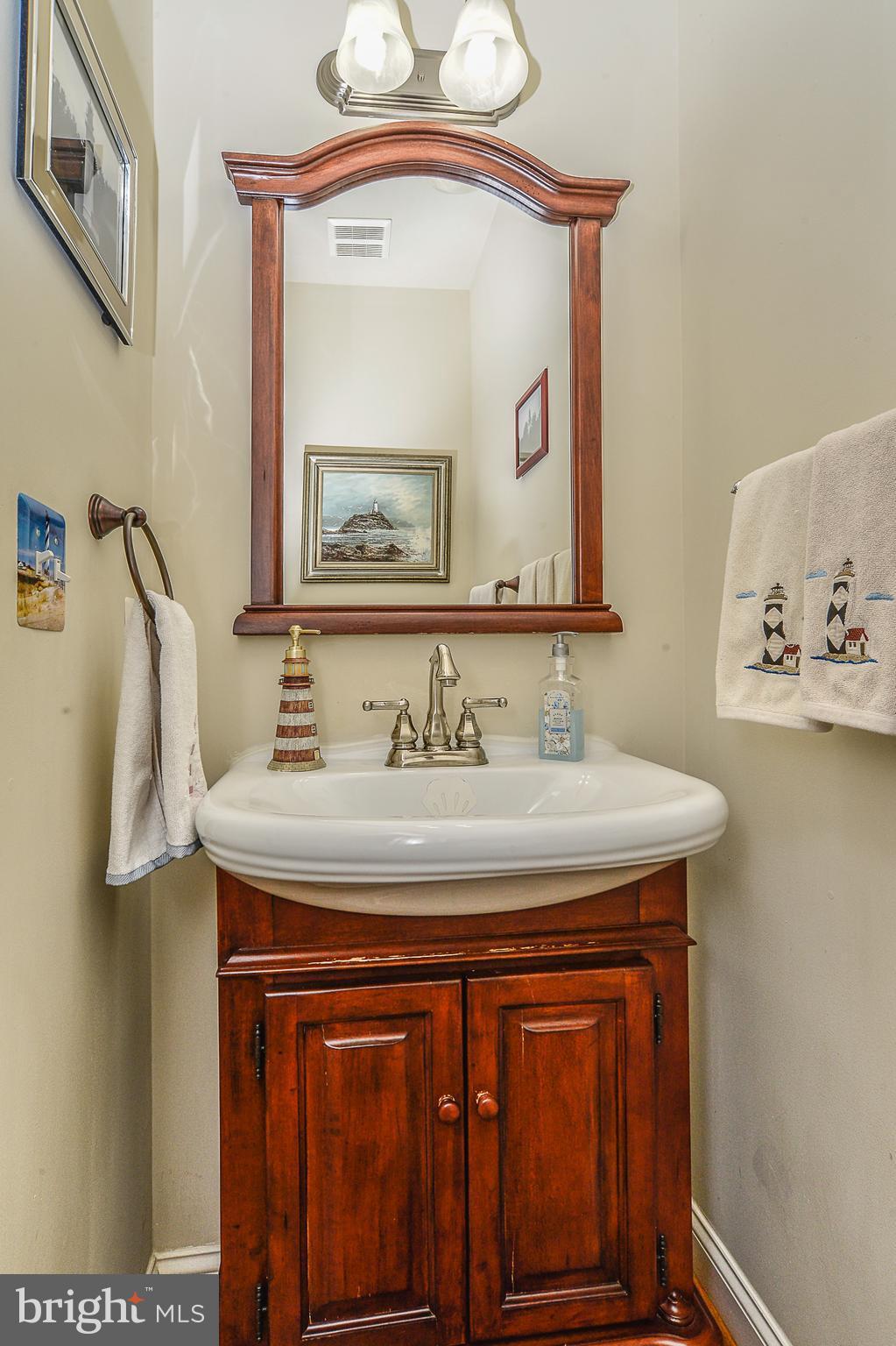 WASHINGTON SQUARE - Residential