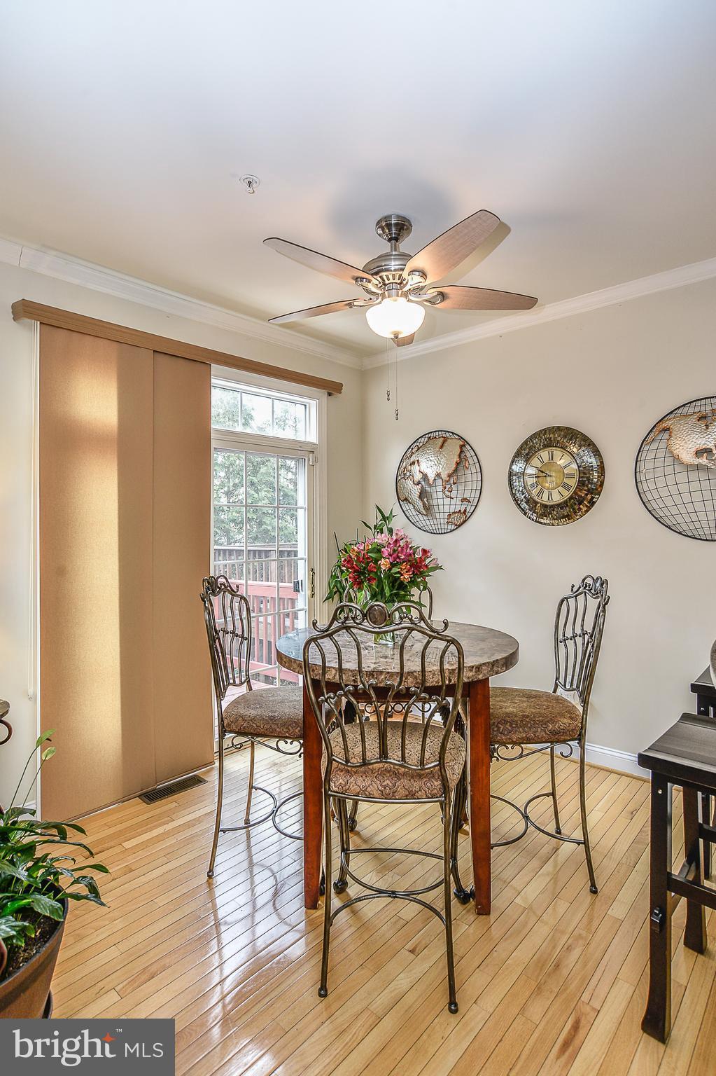 WASHINGTON SQUARE - Residential