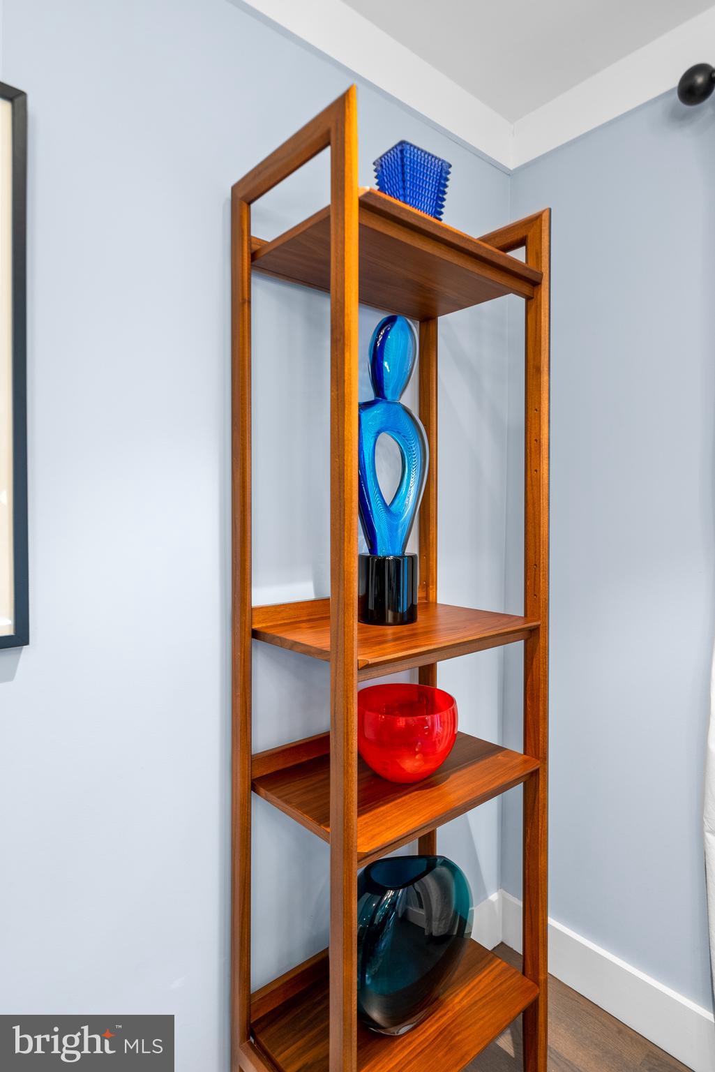 CARDEROCK SPRINGS - Residential