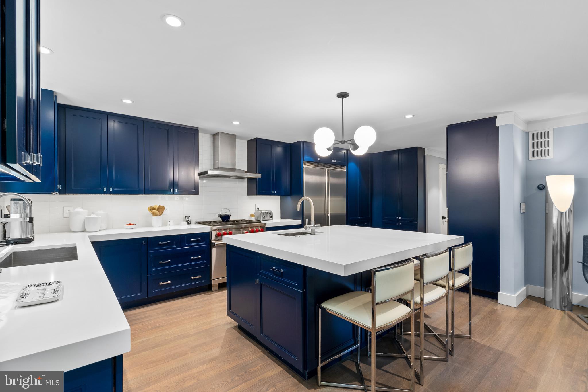 CARDEROCK SPRINGS - Residential