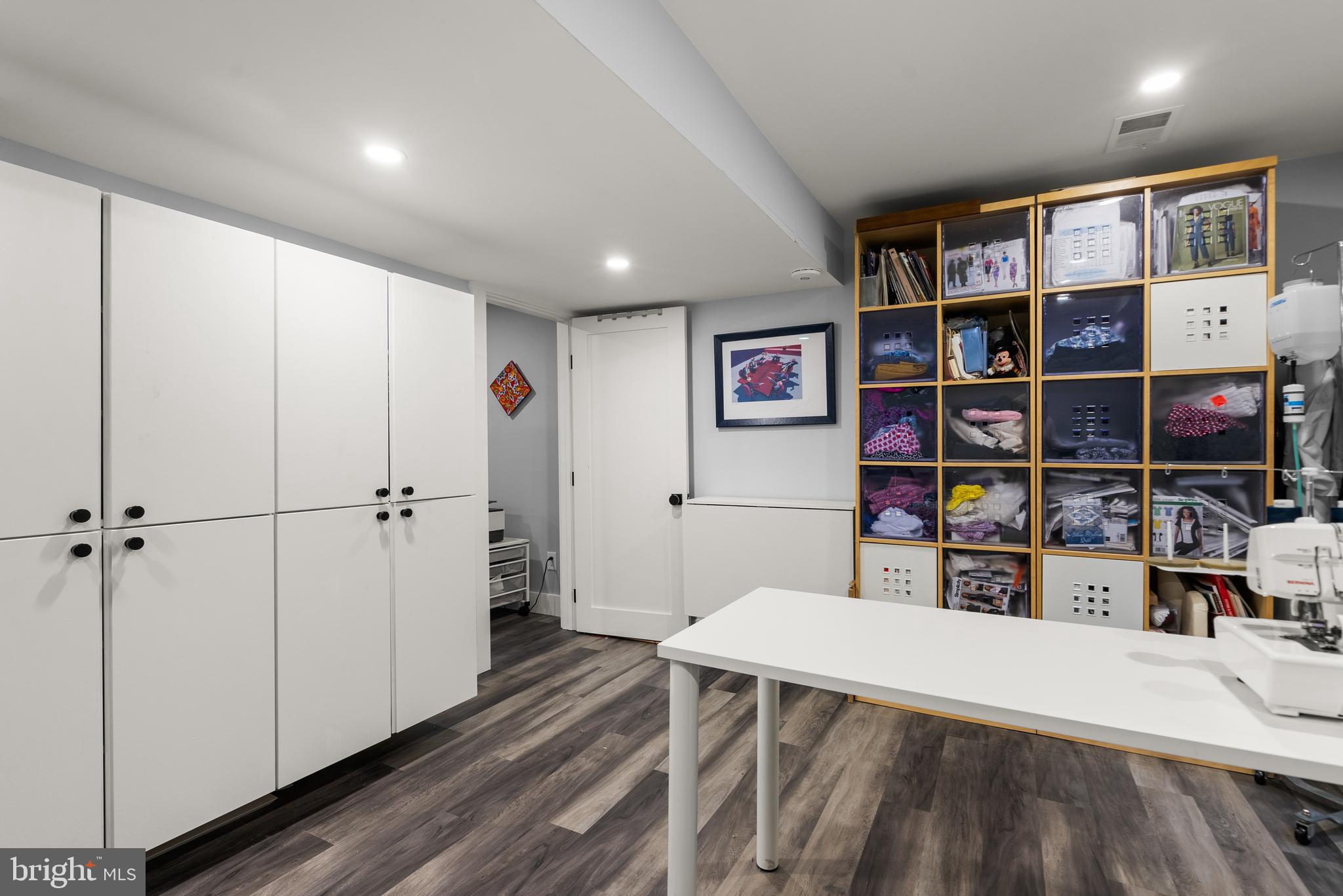 CARDEROCK SPRINGS - Residential