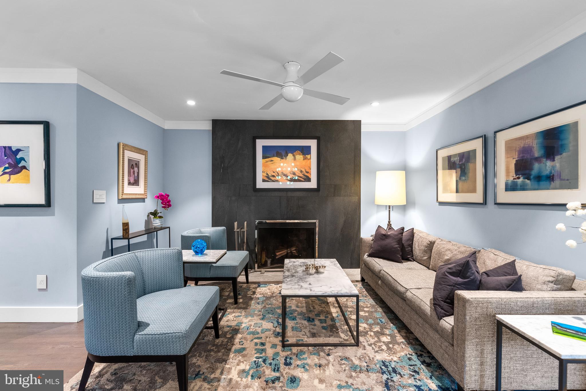 CARDEROCK SPRINGS - Residential