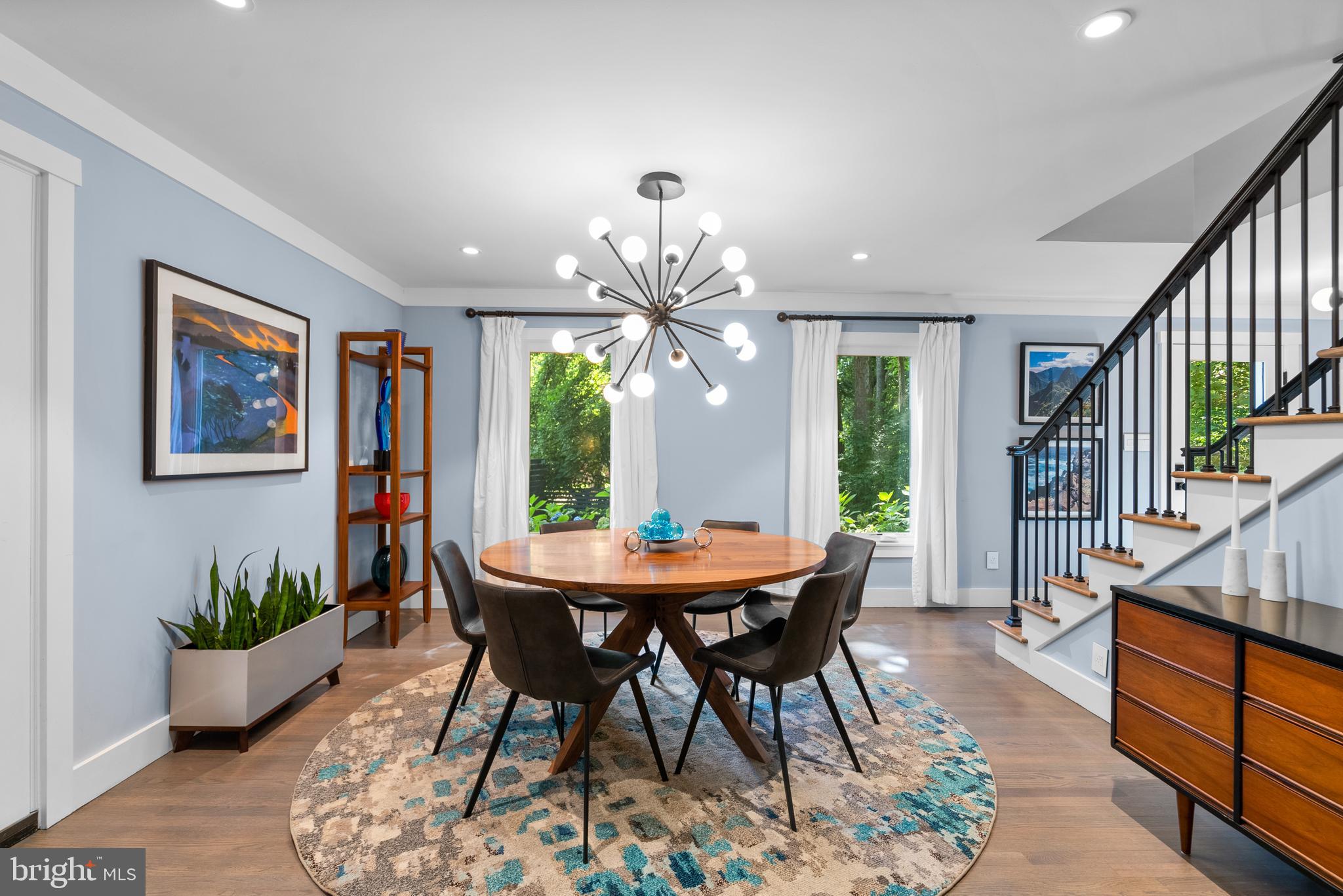 CARDEROCK SPRINGS - Residential