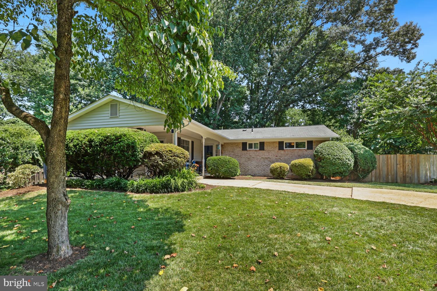 KINGS PARK WEST - Residential