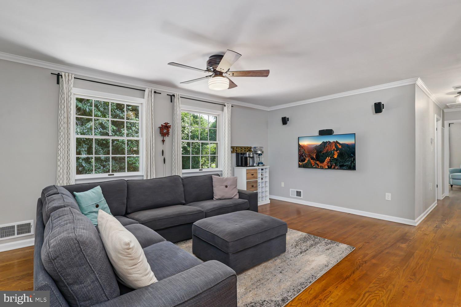 KINGS PARK WEST - Residential