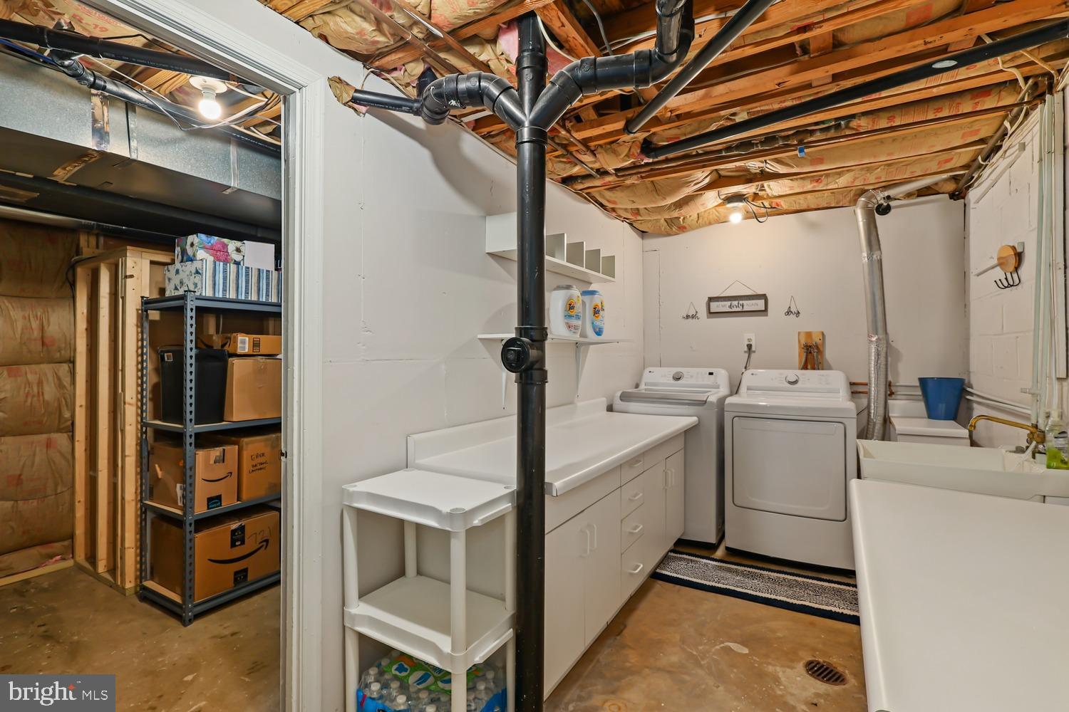 KINGS PARK WEST - Residential