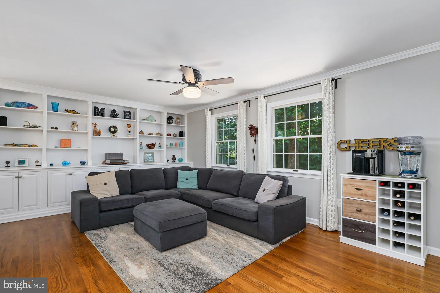 KINGS PARK WEST - Residential