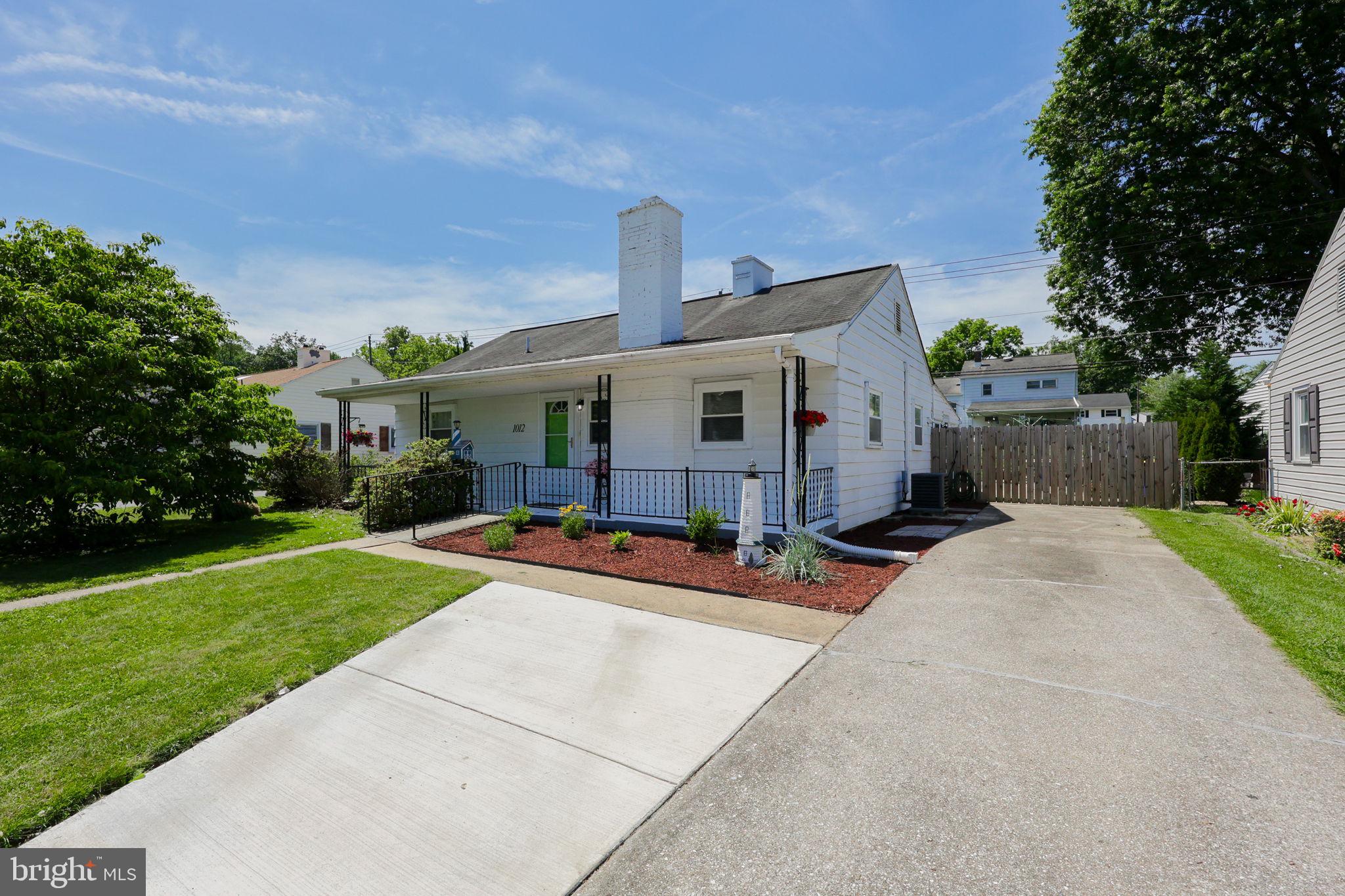 1012 ALLEN STREET
