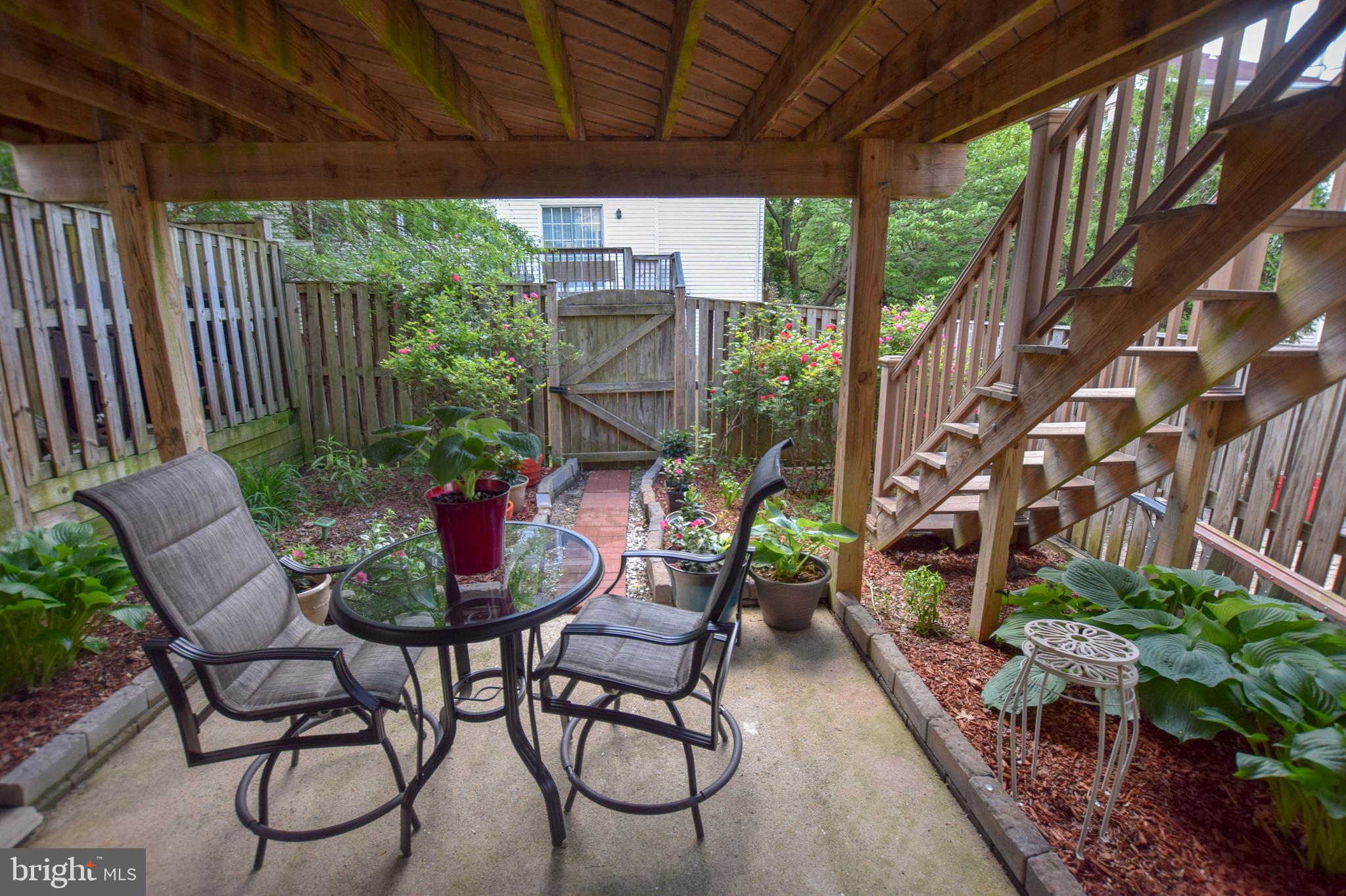 RUNNYMEADE - Residential Lease