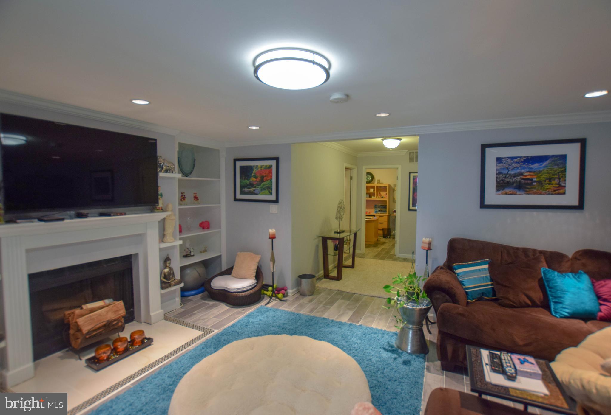 RUNNYMEADE - Residential Lease