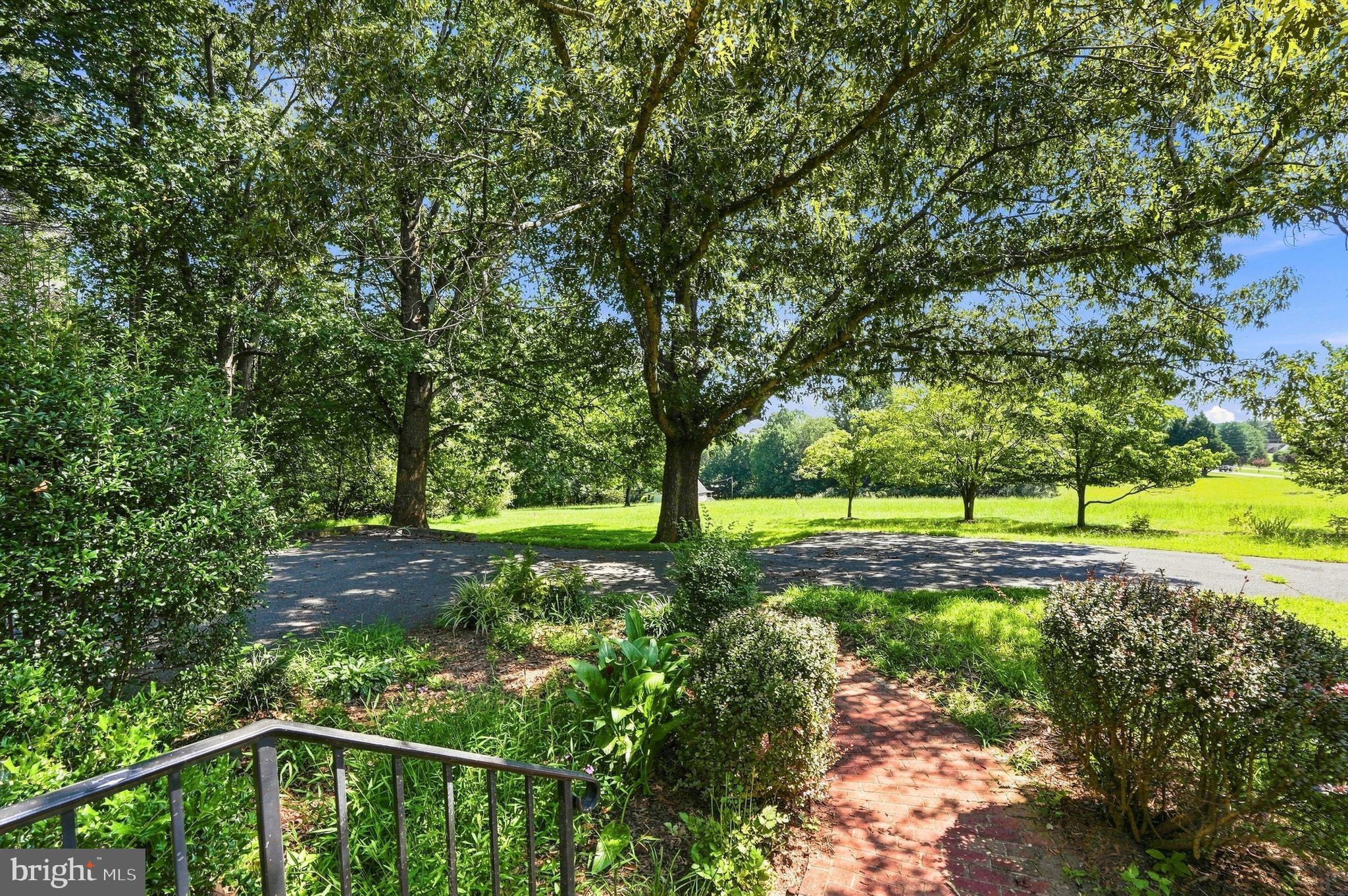 359 MALVERN DRIVE