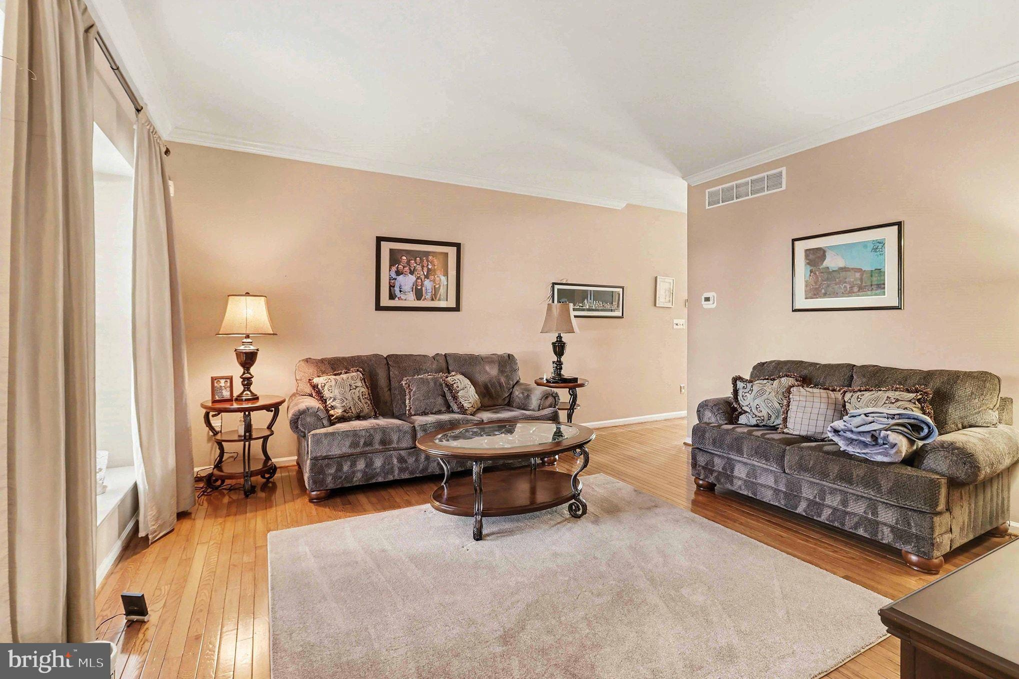 981 INDEPENDENCE LANE 20