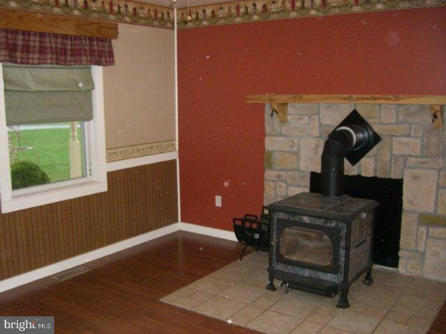 HIDDEN ACRES - Residential