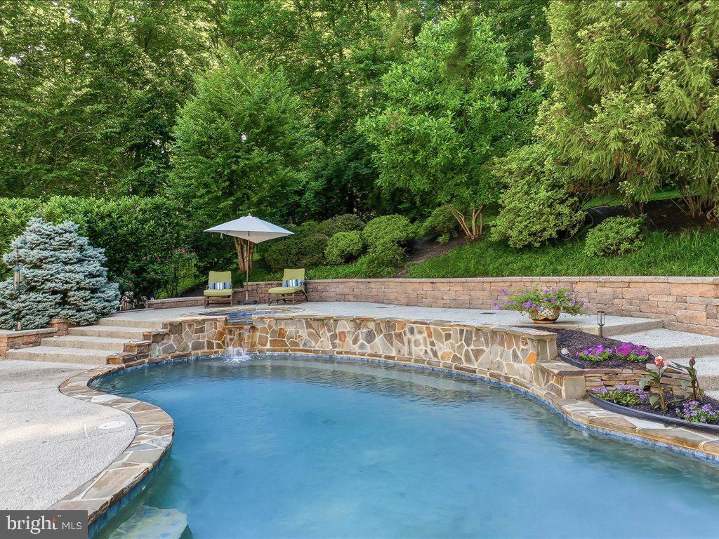 1250 WYLIE ROAD