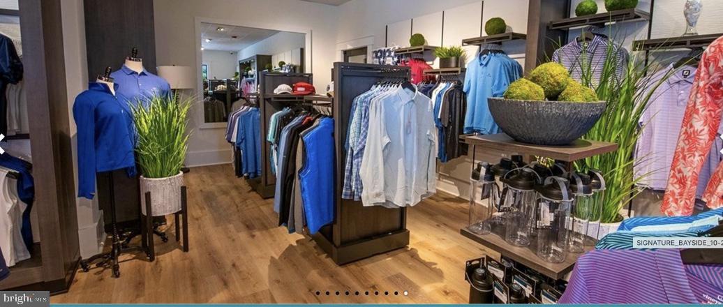 BAYSIDE - Residential