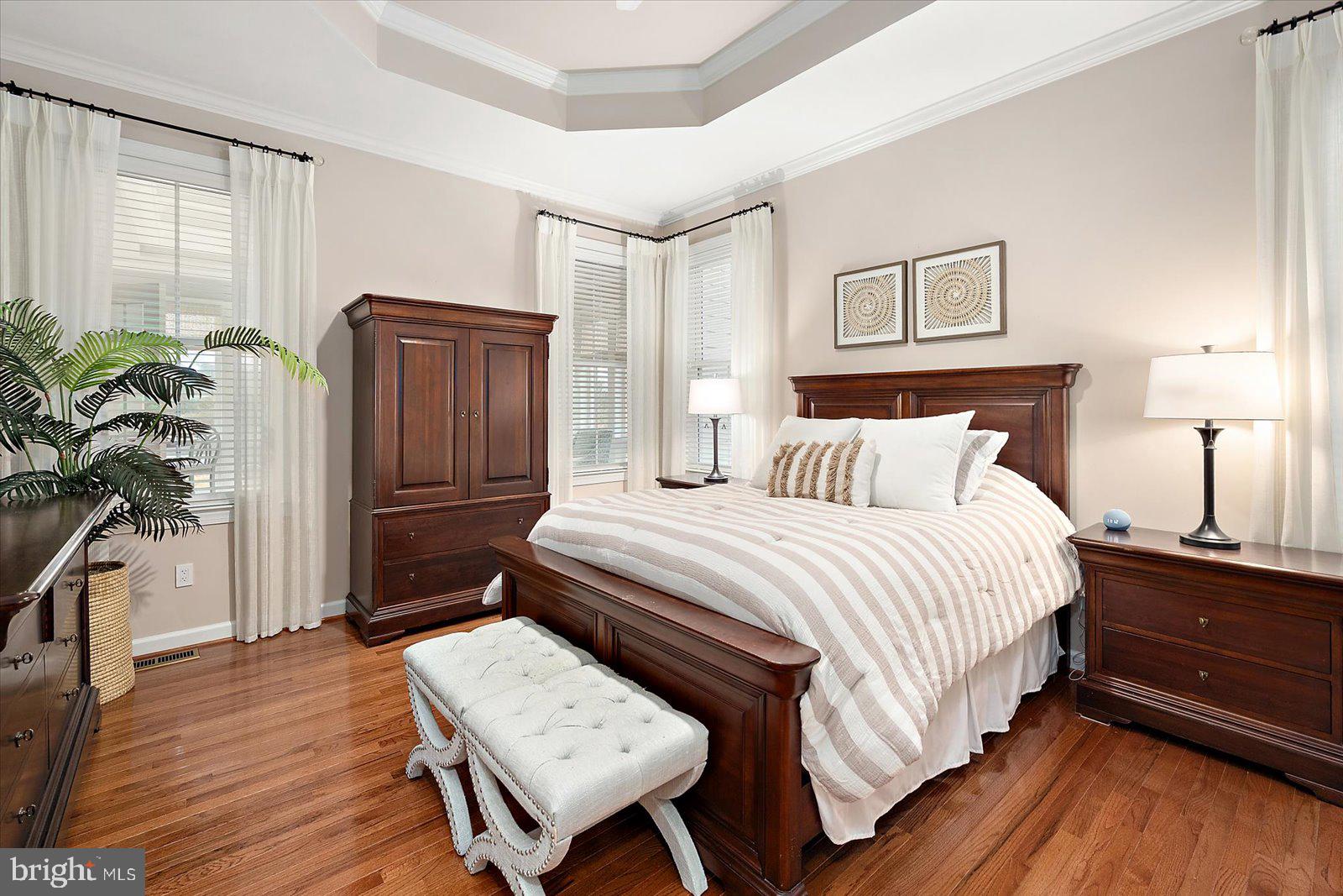 BAYSIDE - Residential