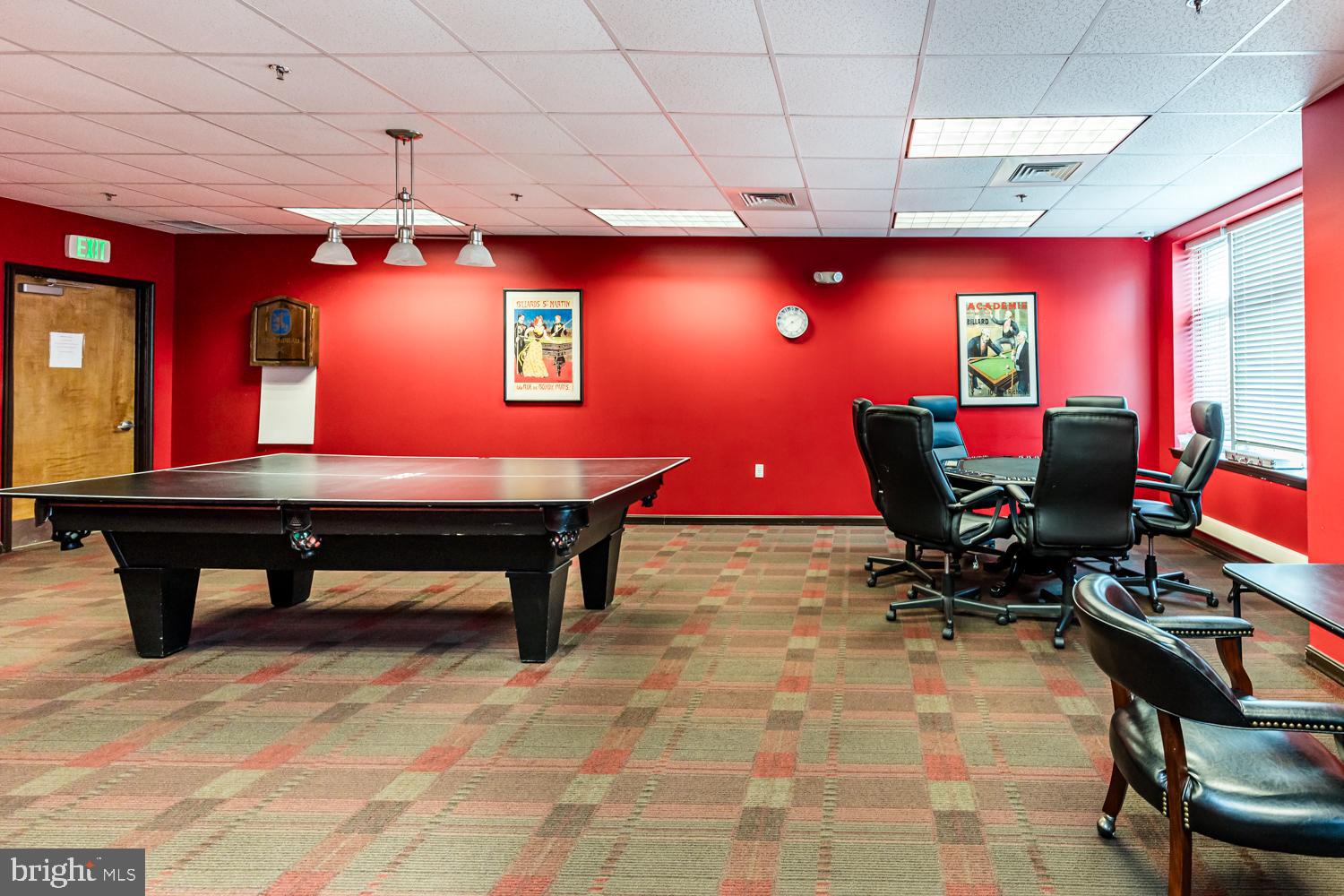 HEARTHSTONE AT VILLAGE CREST CONDOMINIUMS - Residential