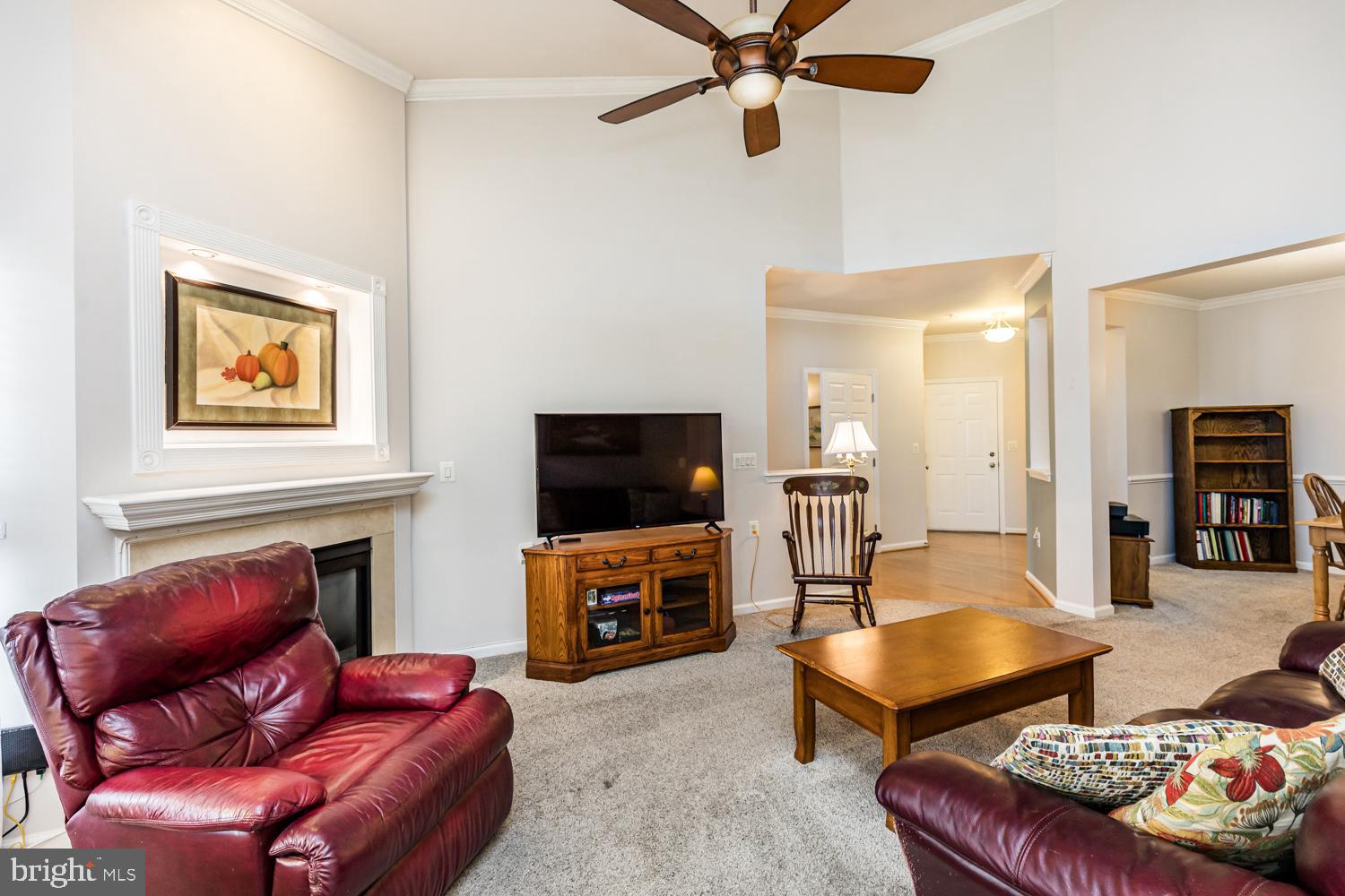 HEARTHSTONE AT VILLAGE CREST CONDOMINIUMS - Residential