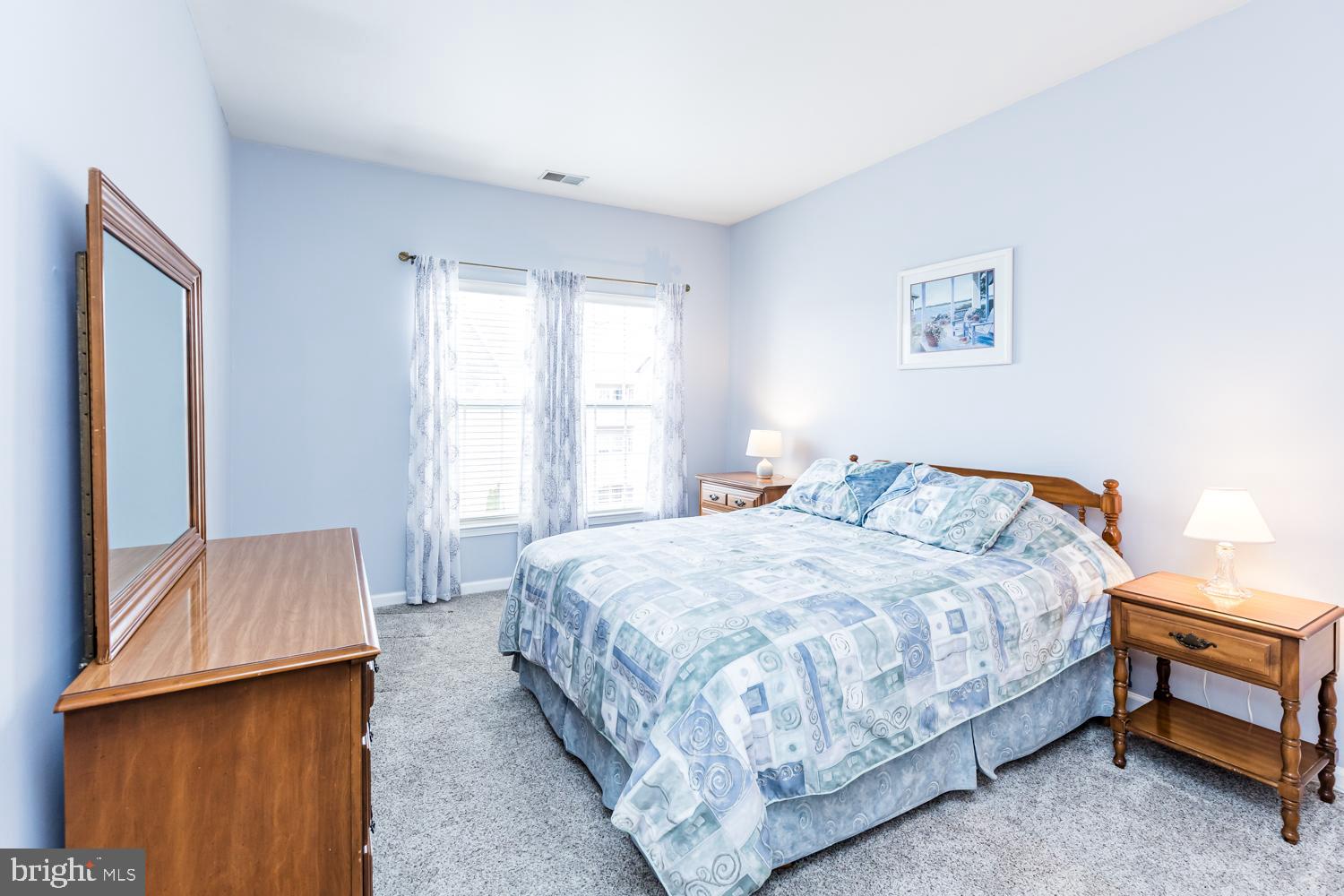 HEARTHSTONE AT VILLAGE CREST CONDOMINIUMS - Residential